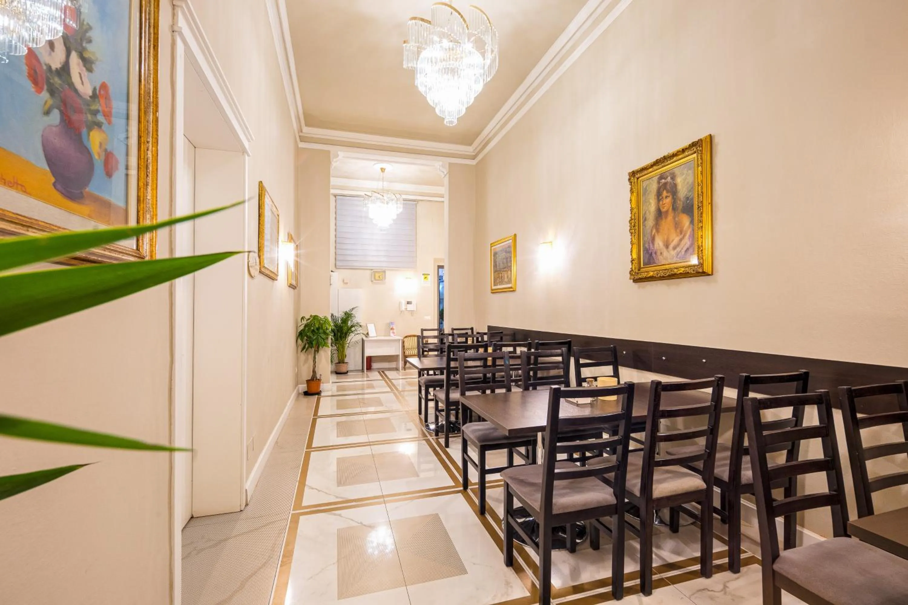 Seating area in Hotel Annabella Roof Terrace