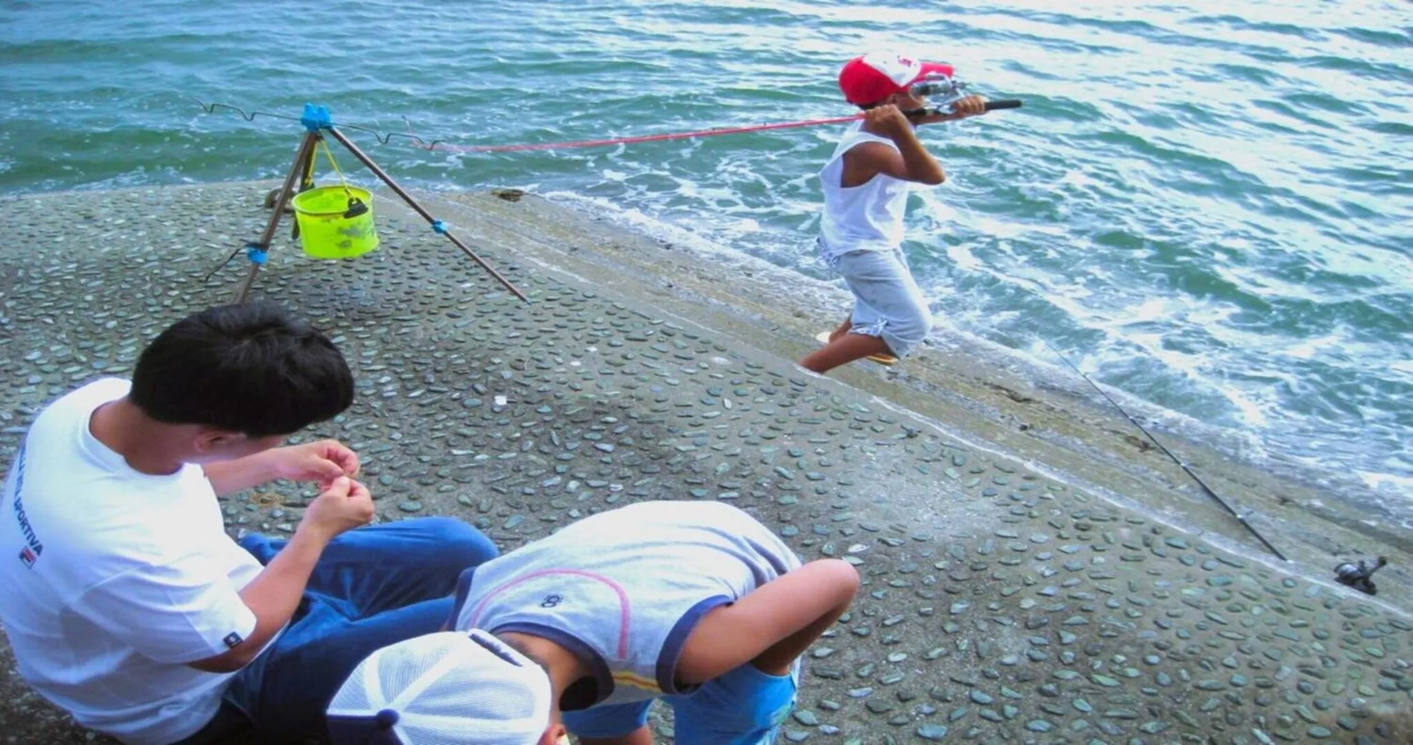 Fishing in Komatsuya Nagisakan