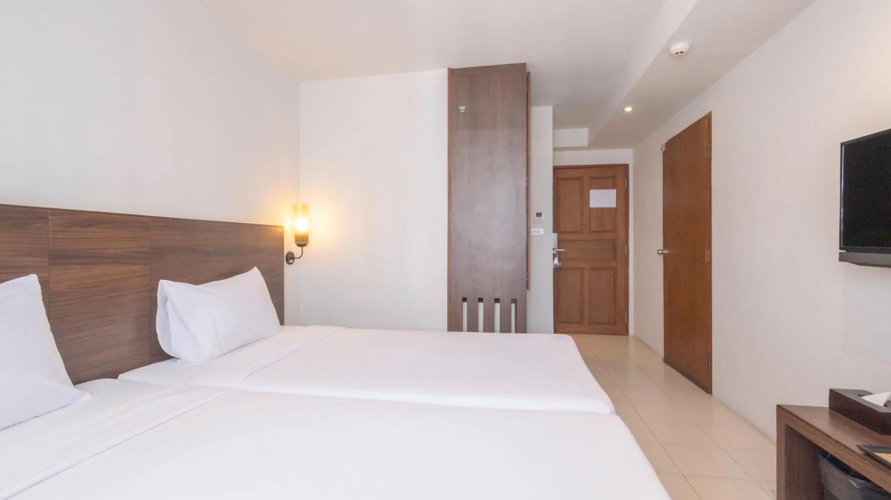 Bedroom, Bed in Pas Cher Hotel de Bangkok