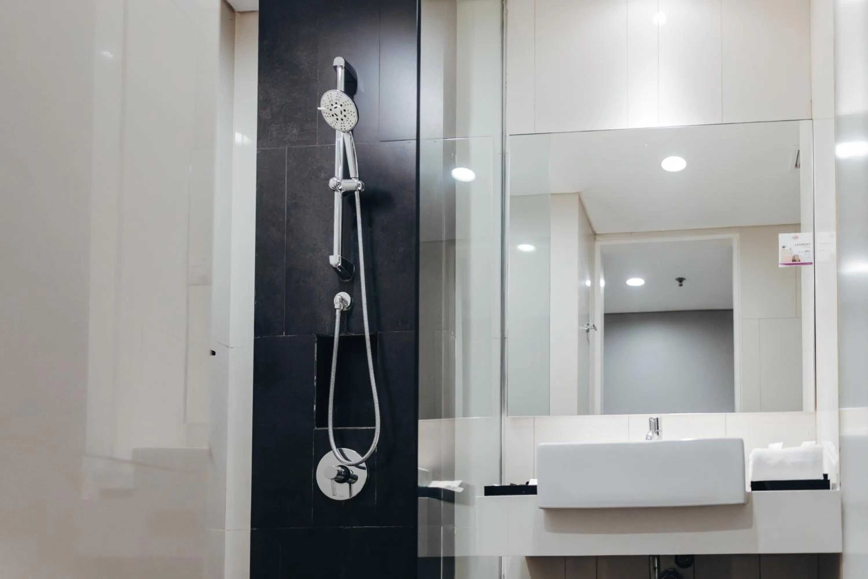 Bathroom in ARTOTEL Thamrin Jakarta