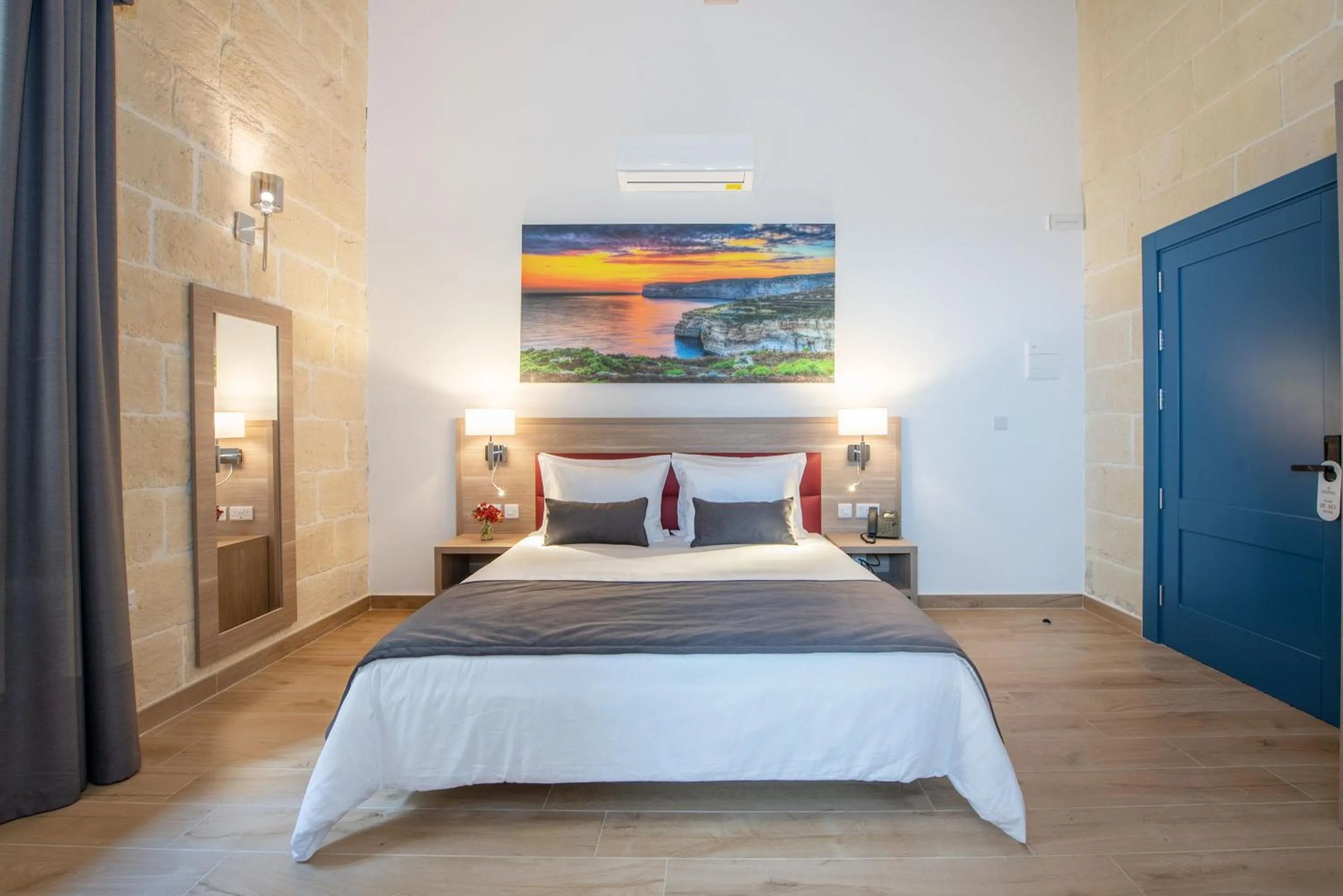 Bedroom, Bed in Georges Boutique Living