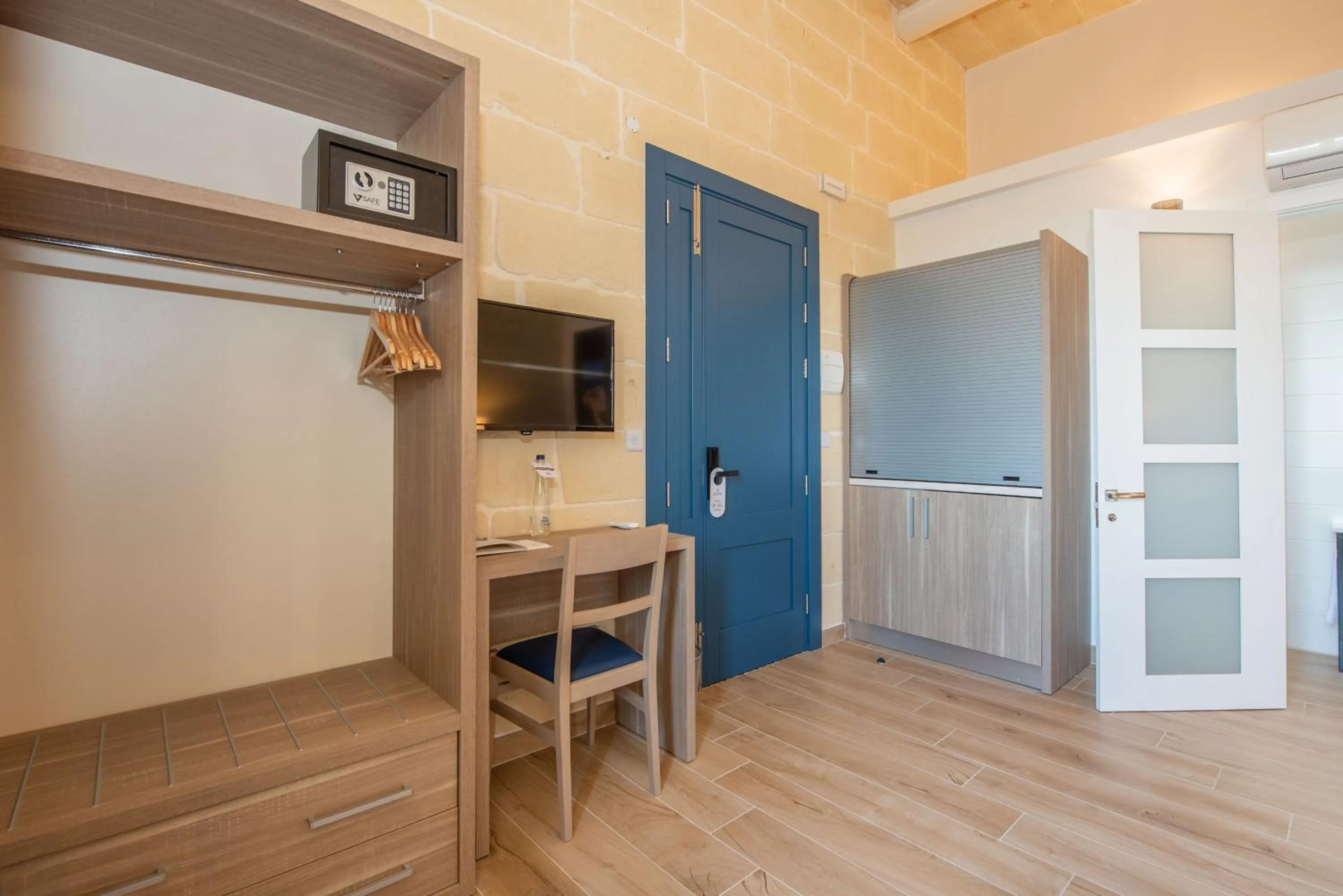 Kitchen or kitchenette in Georges Boutique Living