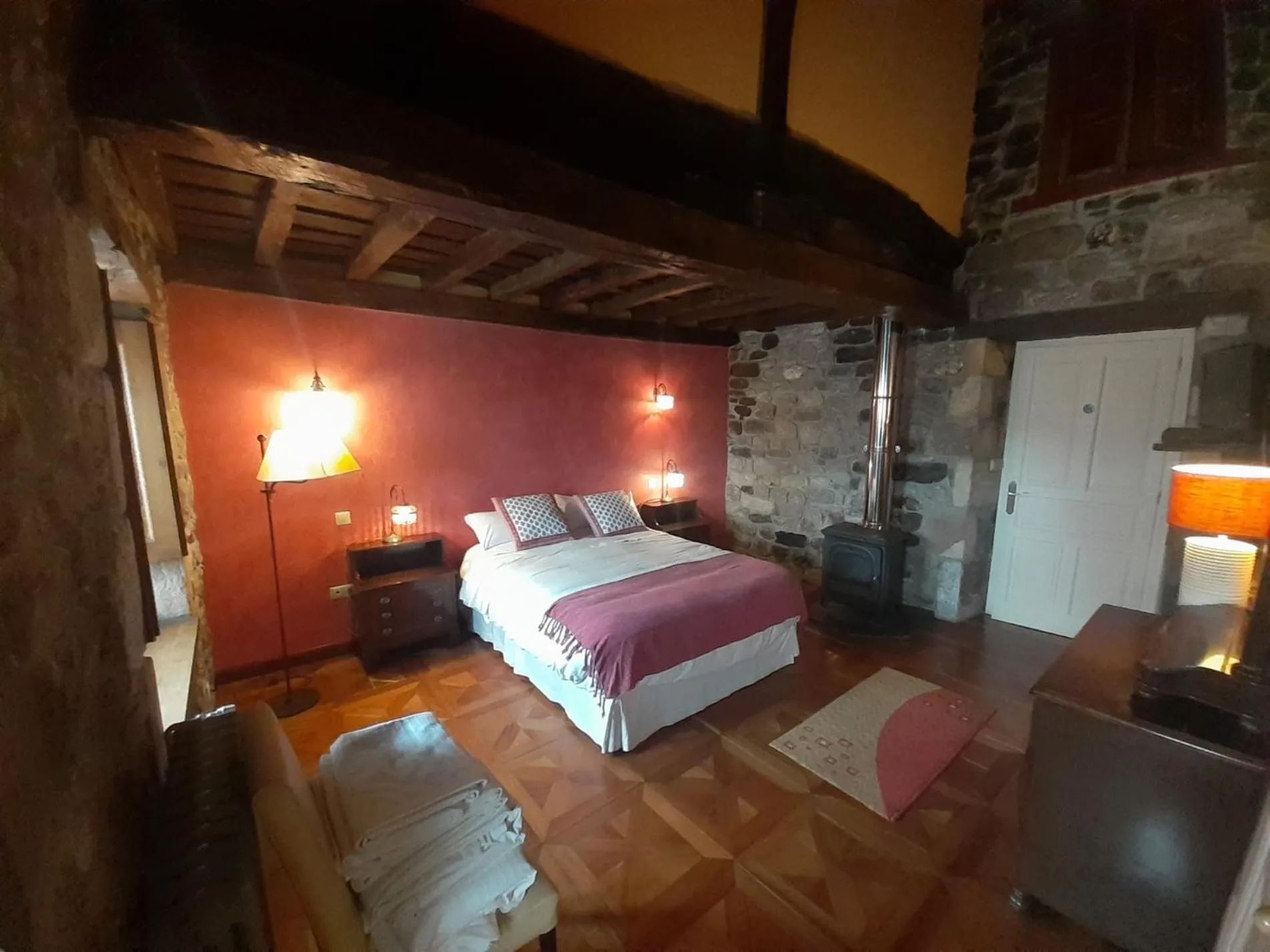 Hotel la Casona de Barrio, Alto Campoo