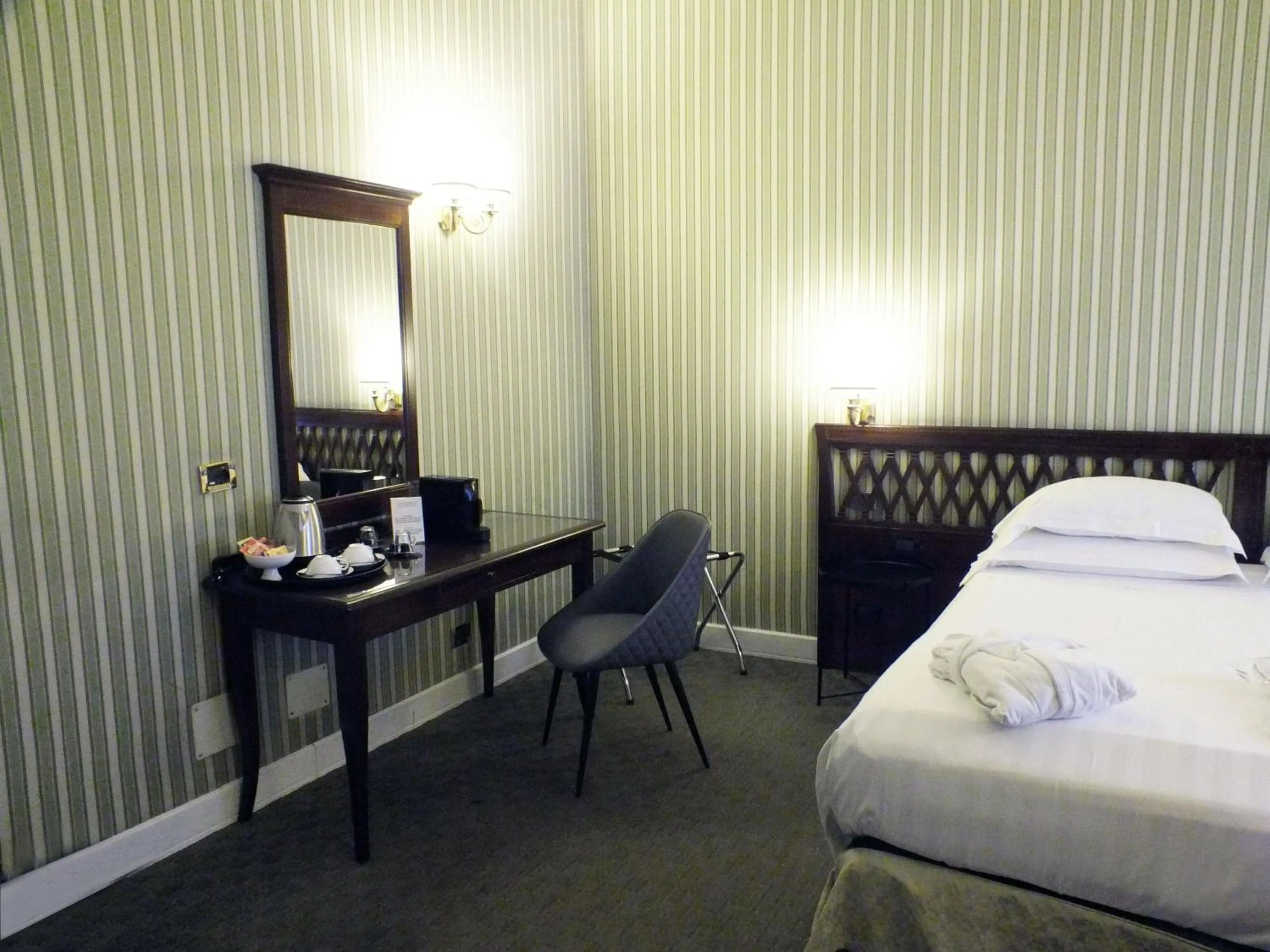 Bed in BB Hotels Smarthotel Bailey's