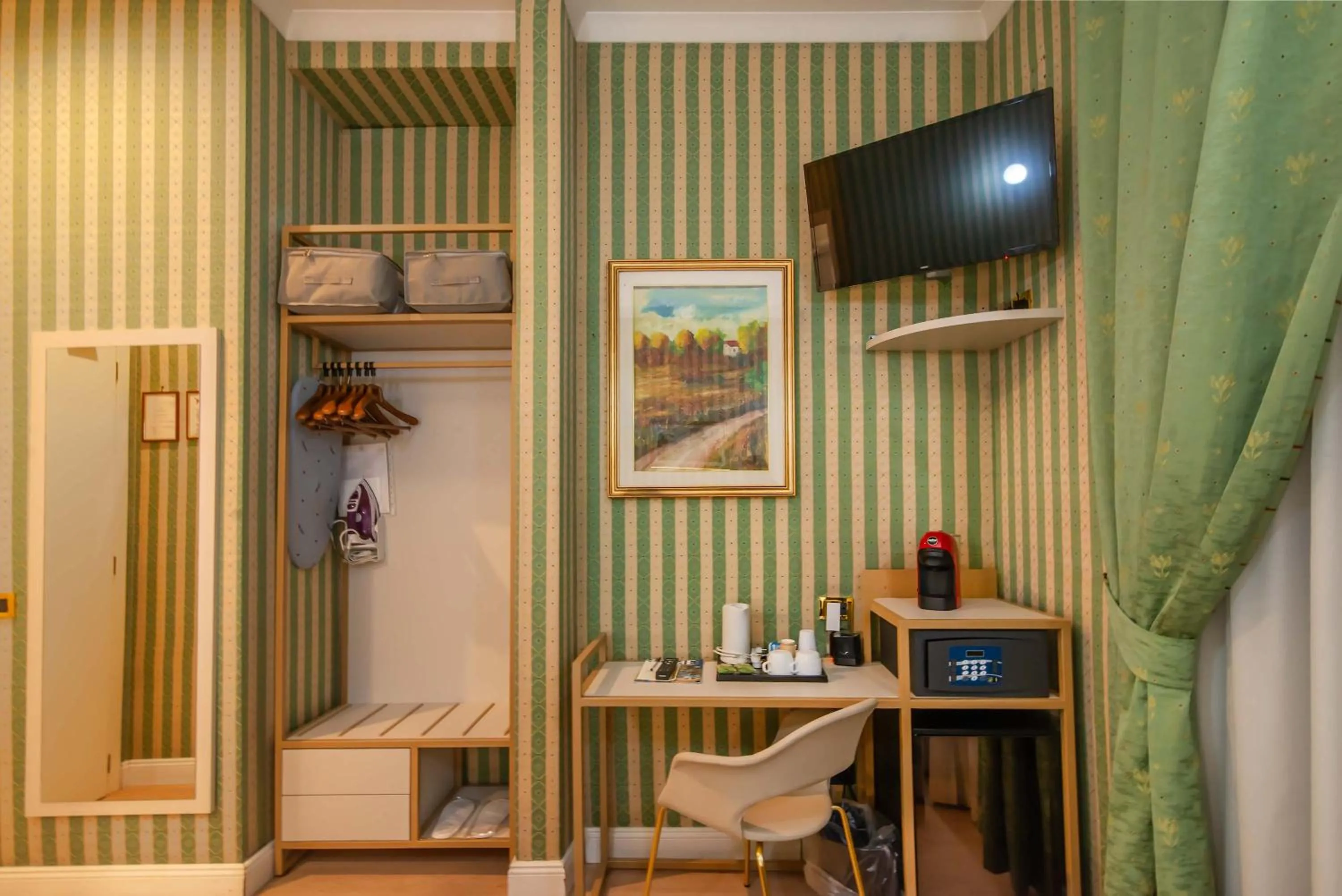 TV and multimedia in Gambrinus Hotel