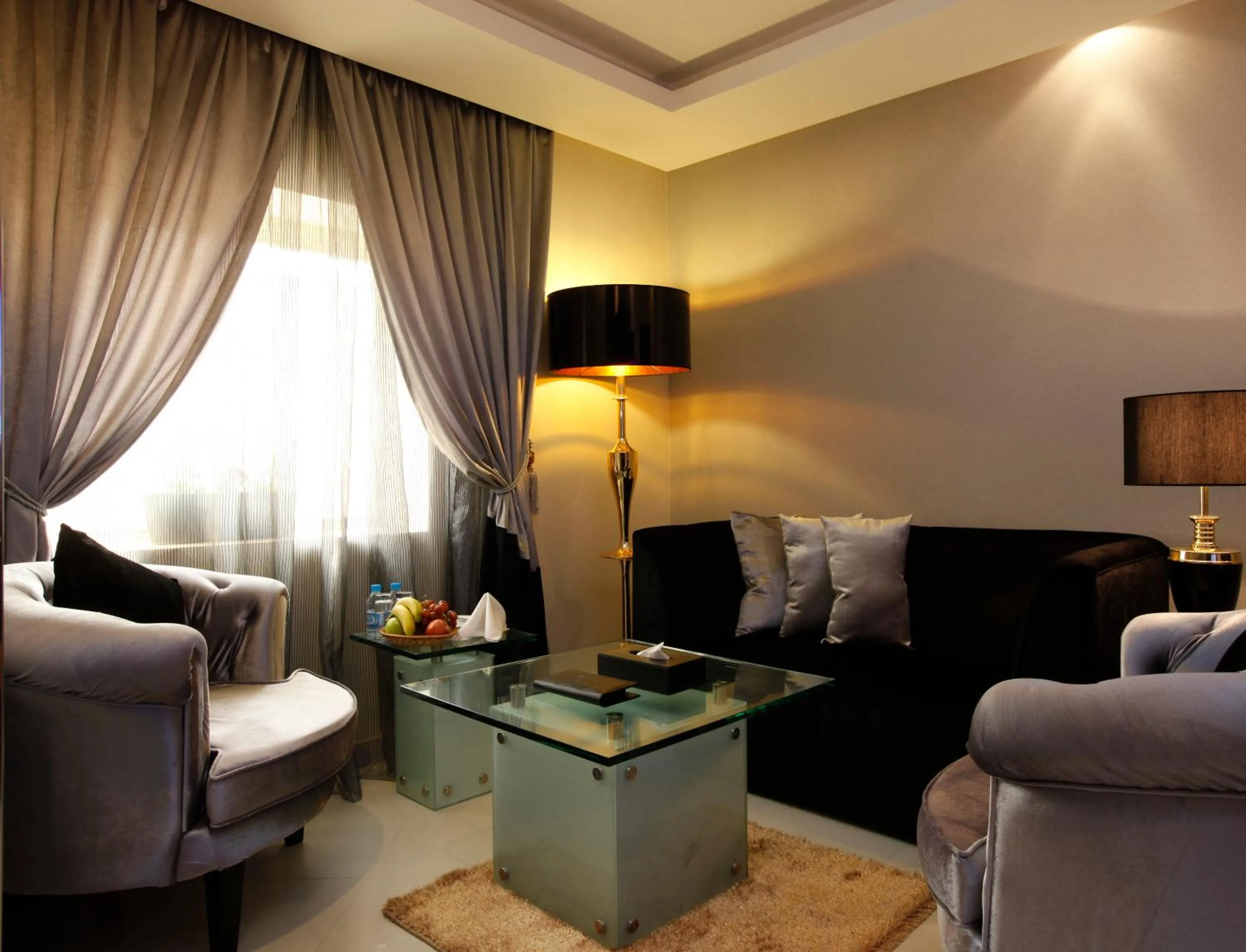 Photo of the whole room in Al Muhaidb Residence Al Takhasossi 2