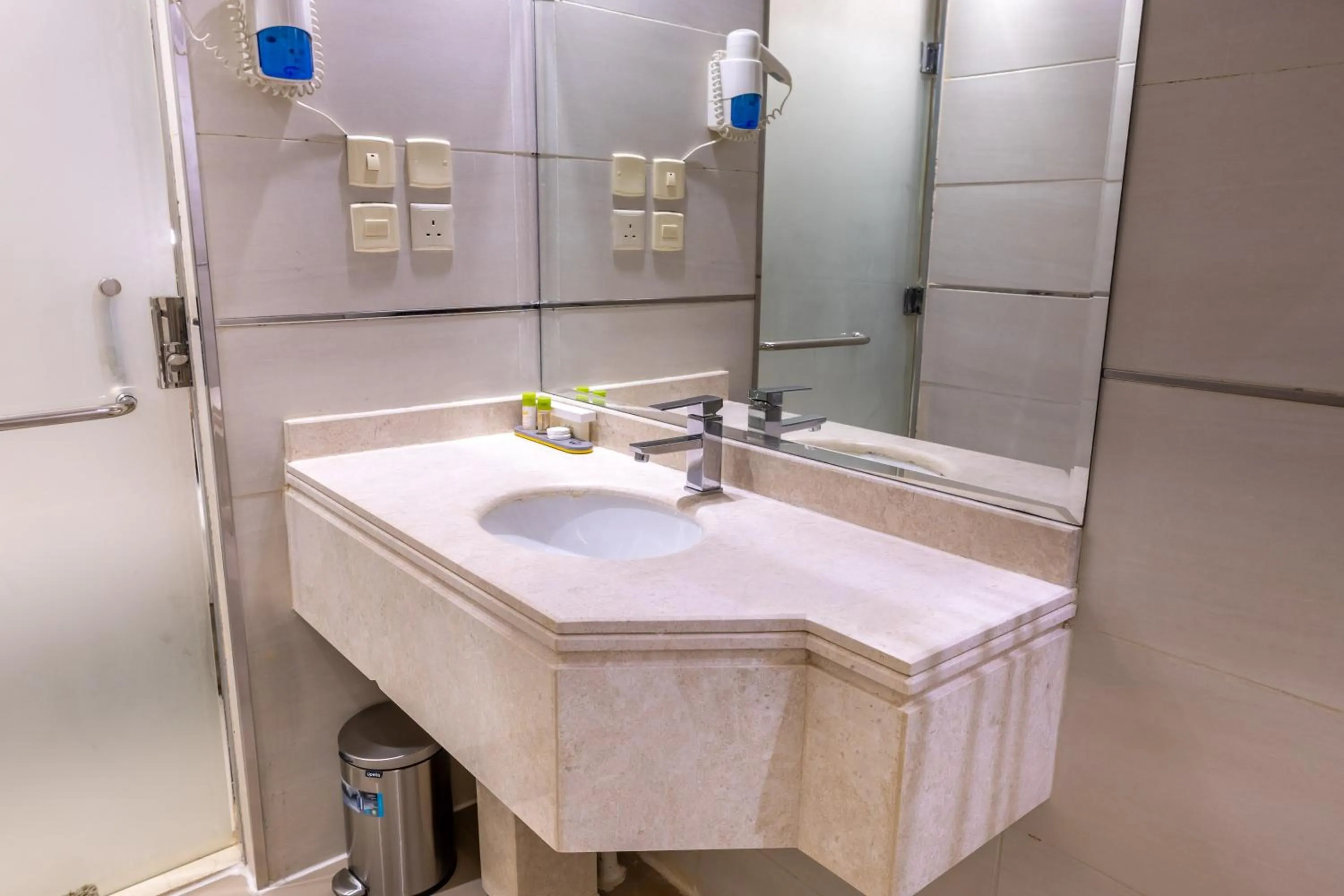 Al Muhaidb Residence Al Takhasossi 2