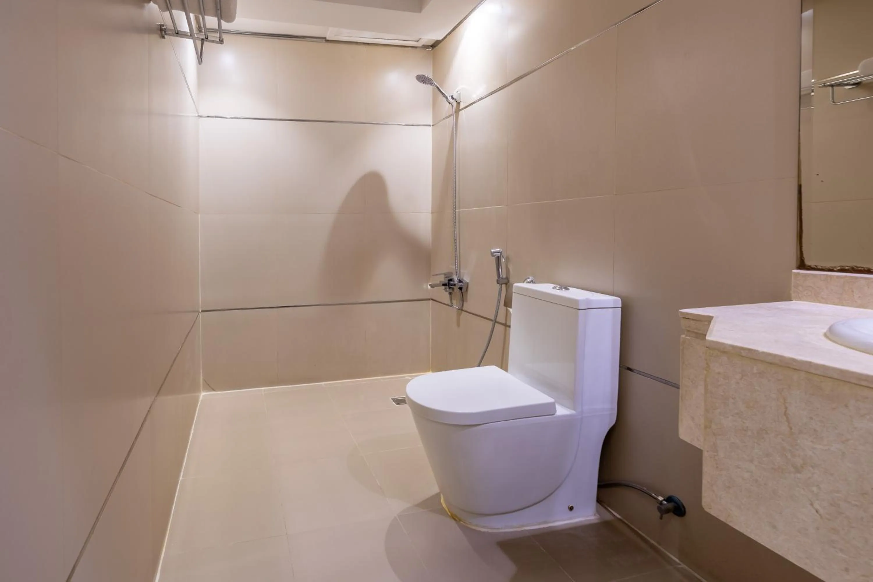 Al Muhaidb Residence Al Takhasossi 2