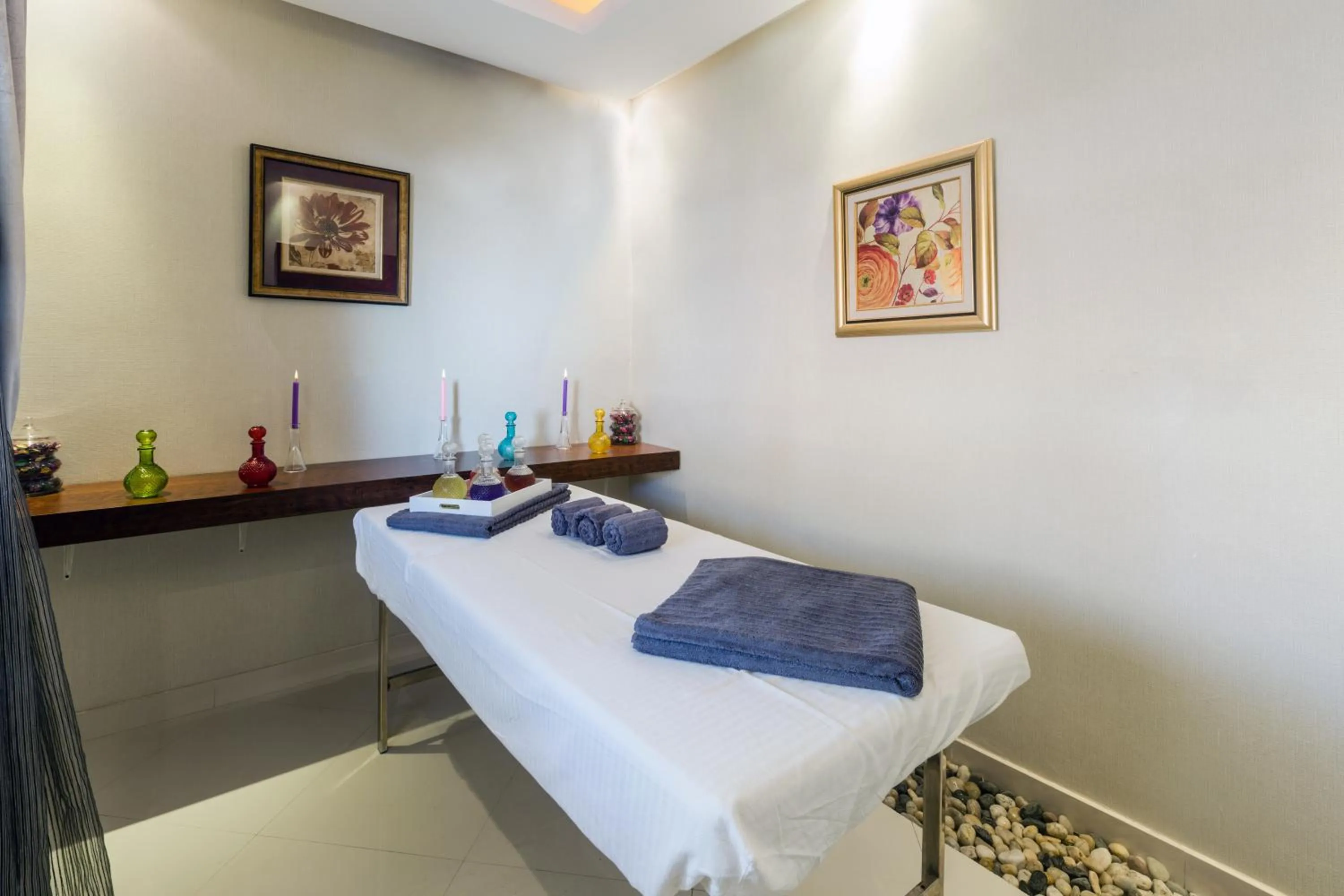 Massage in Al Muhaidb Residence Al Takhasossi 2