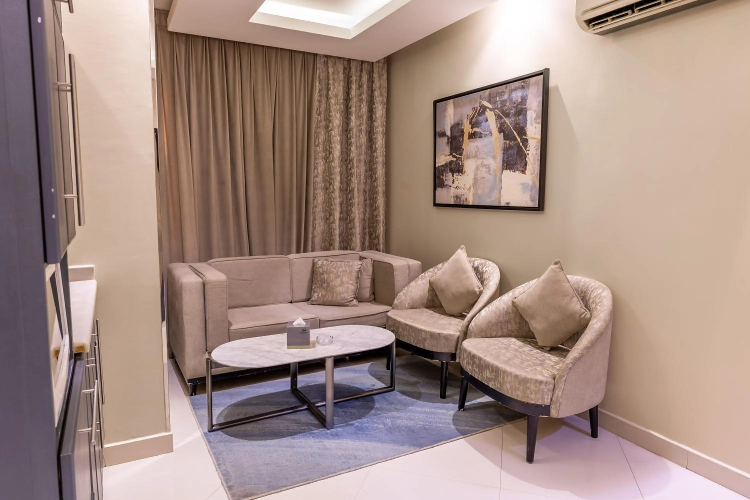 Al Muhaidb Residence Al Takhasossi 2