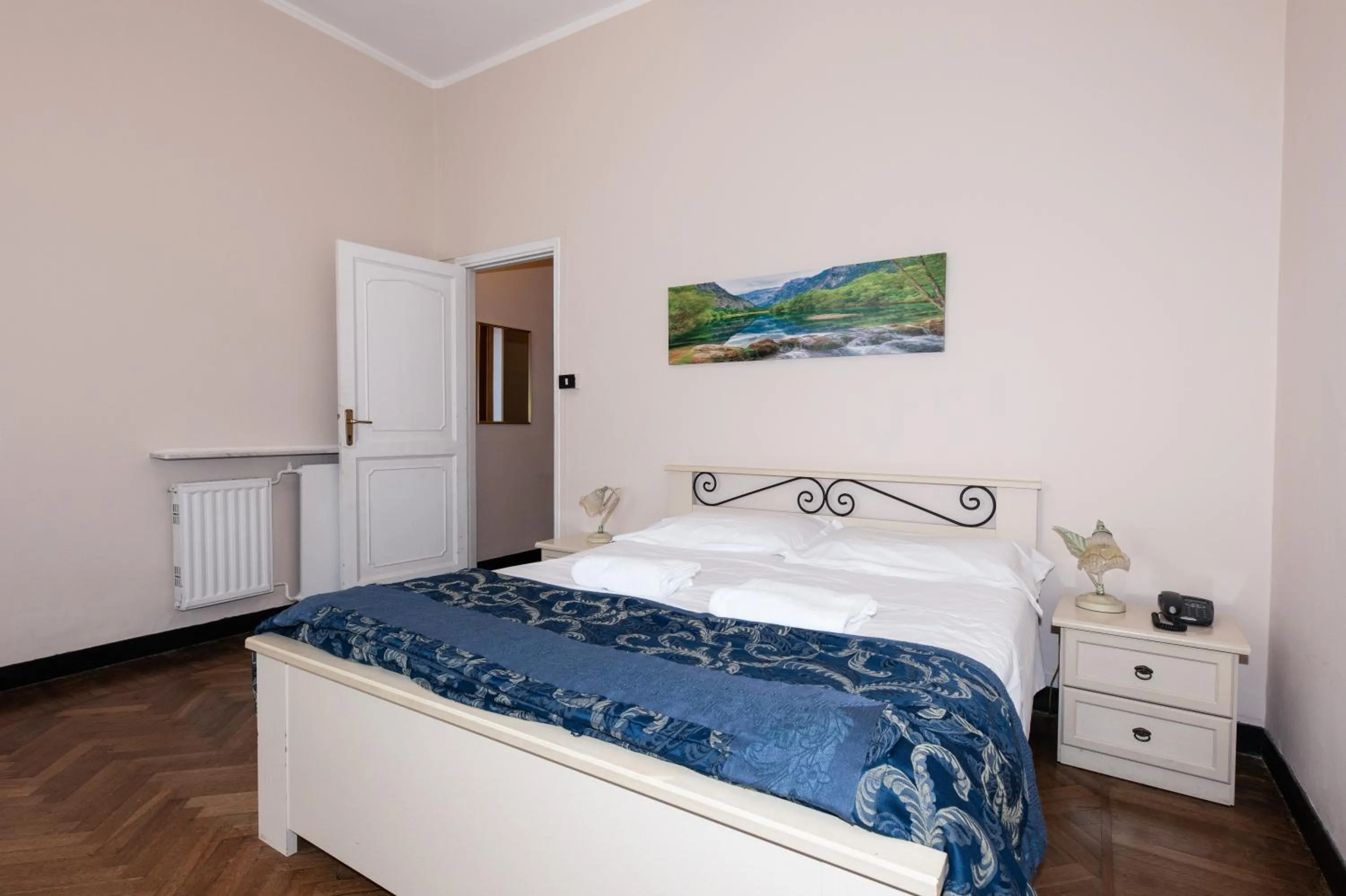 Bed in Family Hotel Balbi
