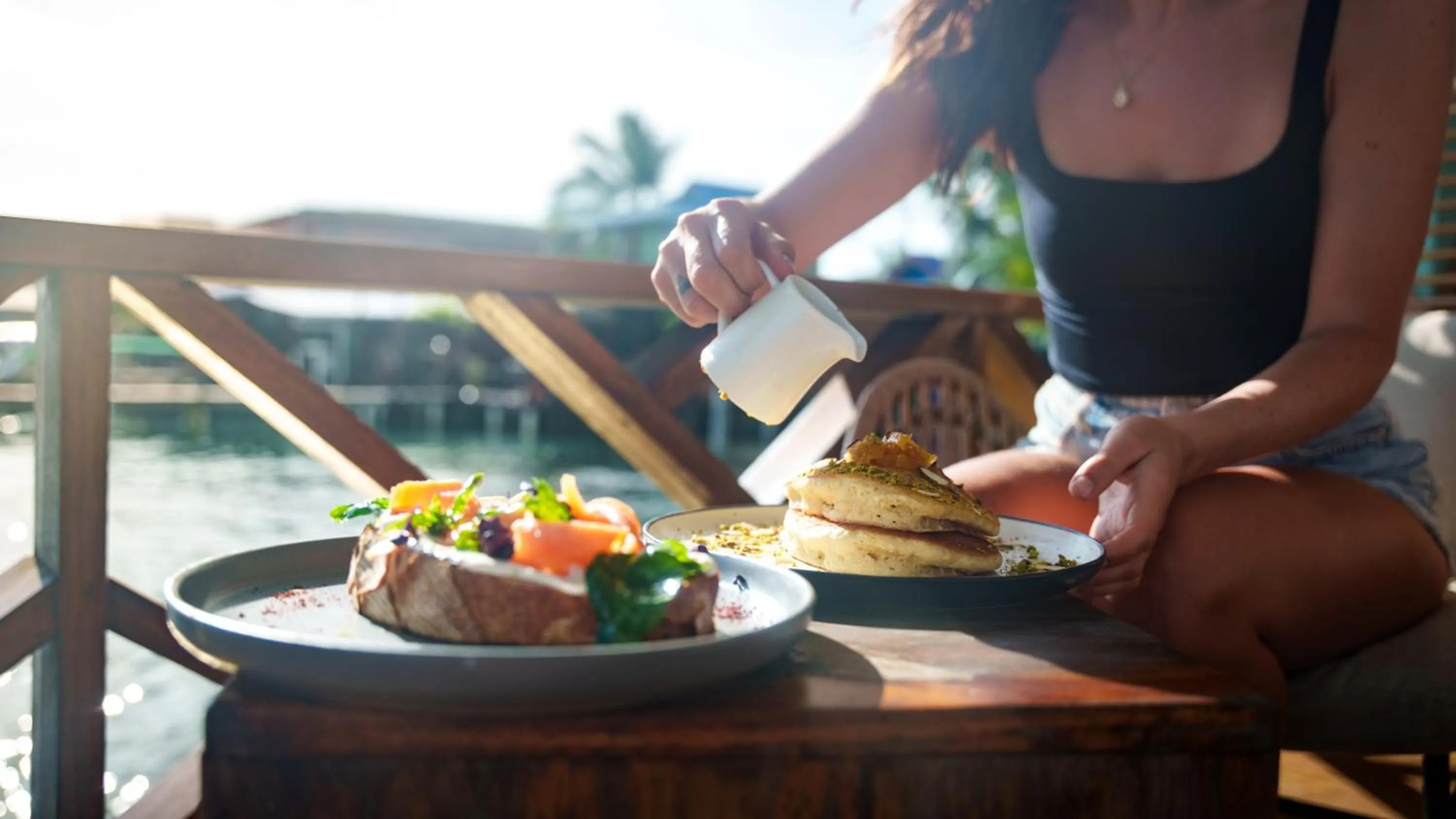 Breakfast in Bambuda Bocas Town