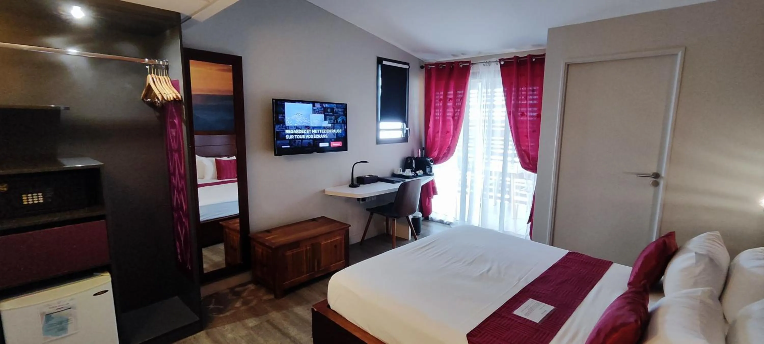 Bed in Tulip Inn Sainte Clotilde, La Réunion