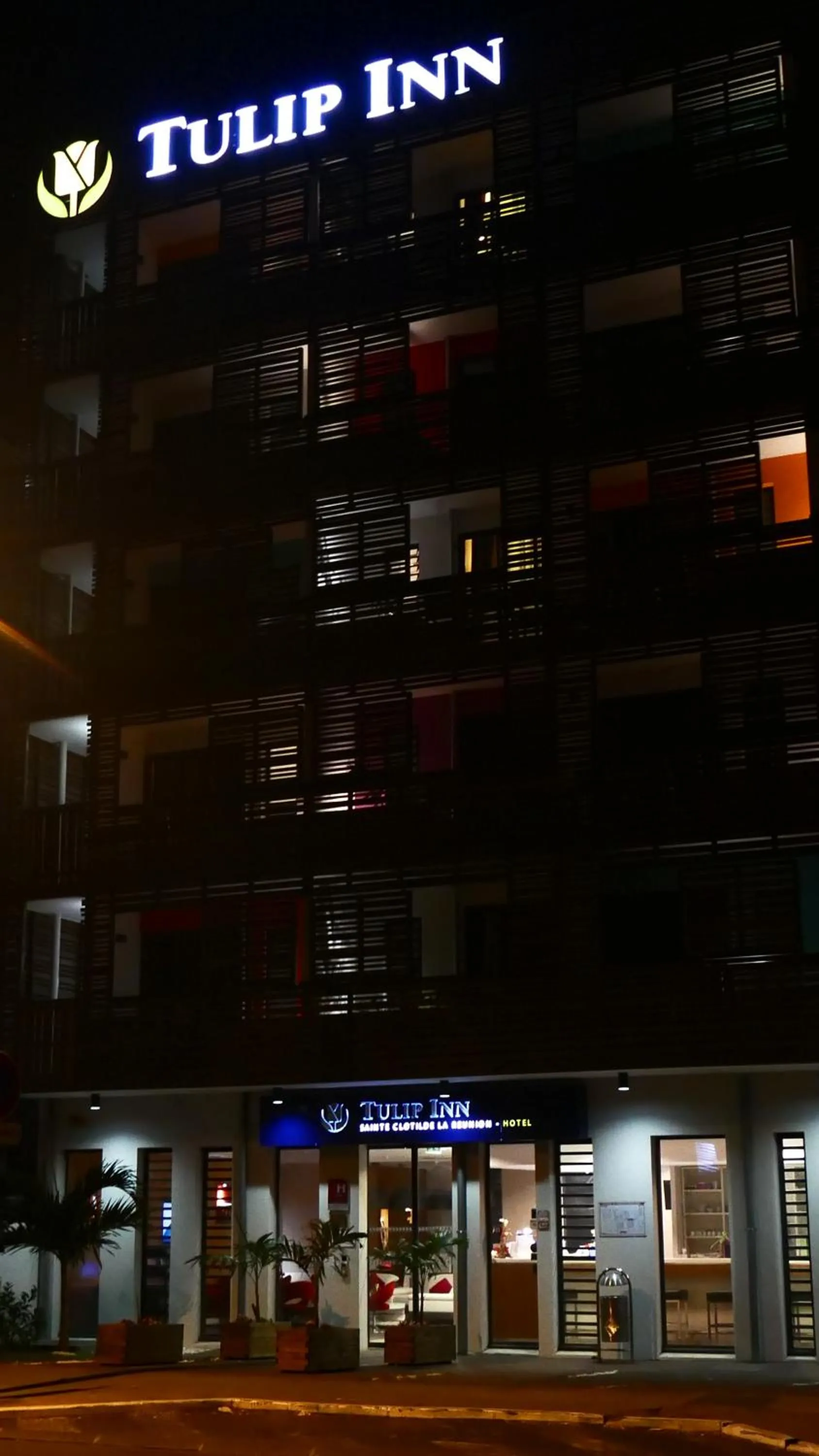 Facade/entrance in Tulip Inn Sainte Clotilde, La Réunion