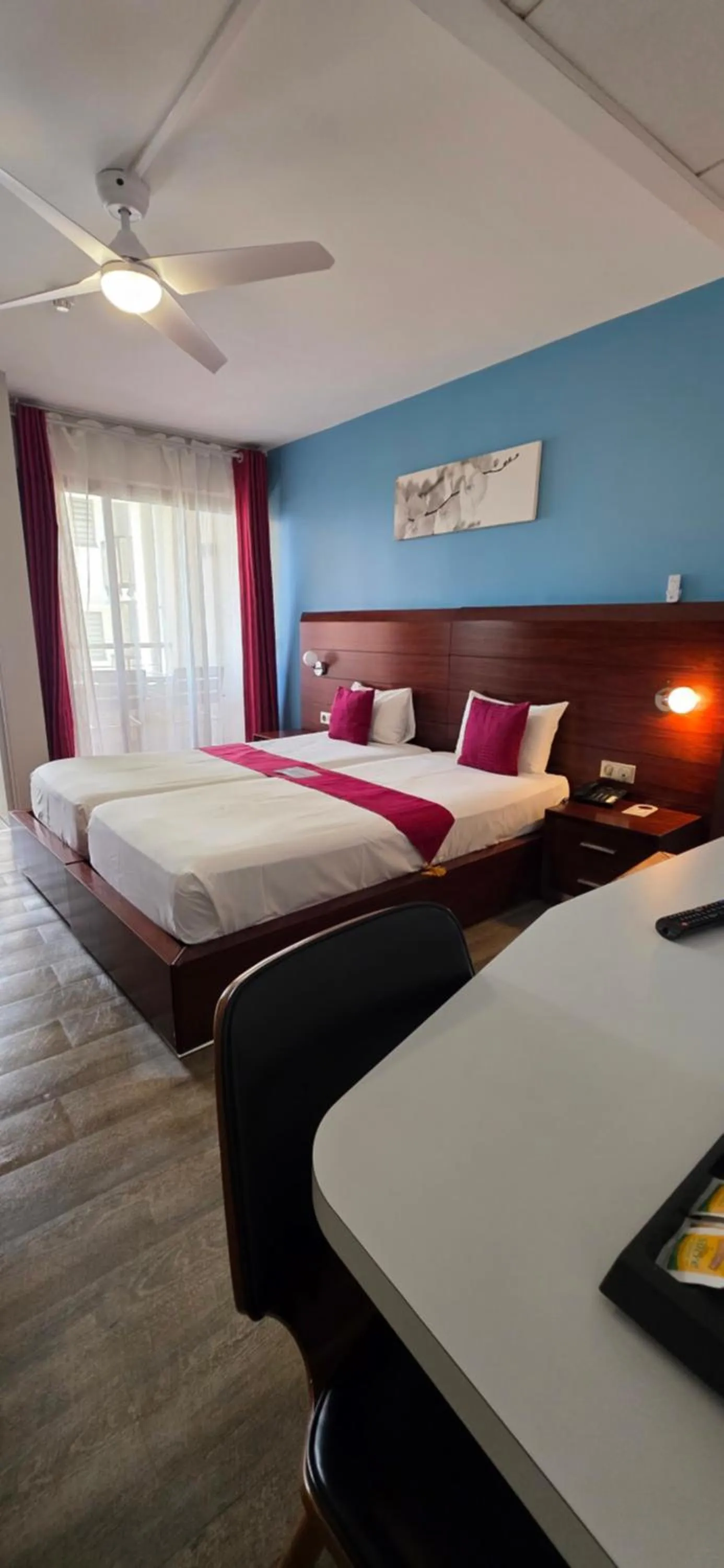 Bedroom, Bed in Tulip Inn Sainte Clotilde, La Réunion