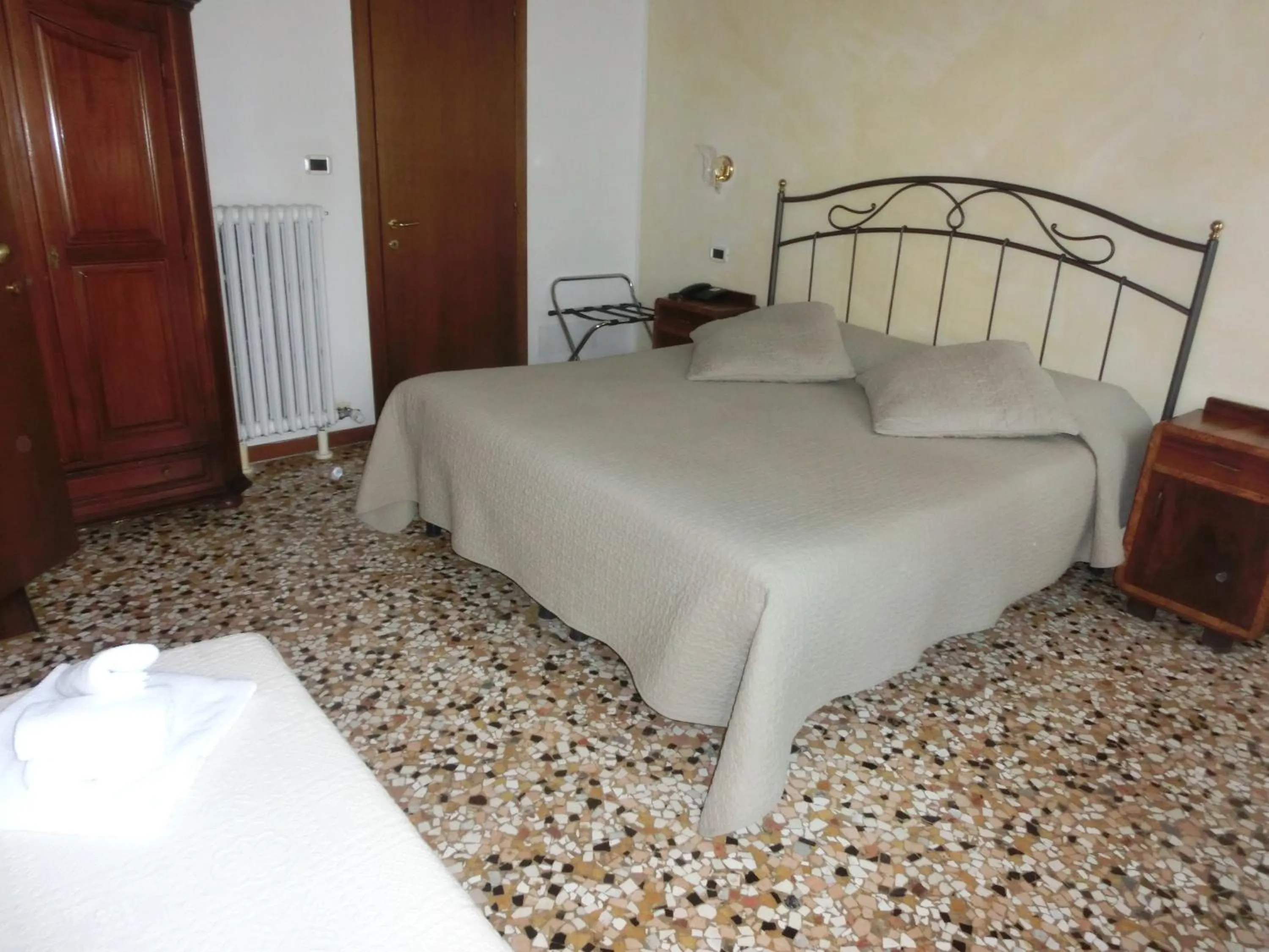 Bedroom, Bed in Locanda Art Deco