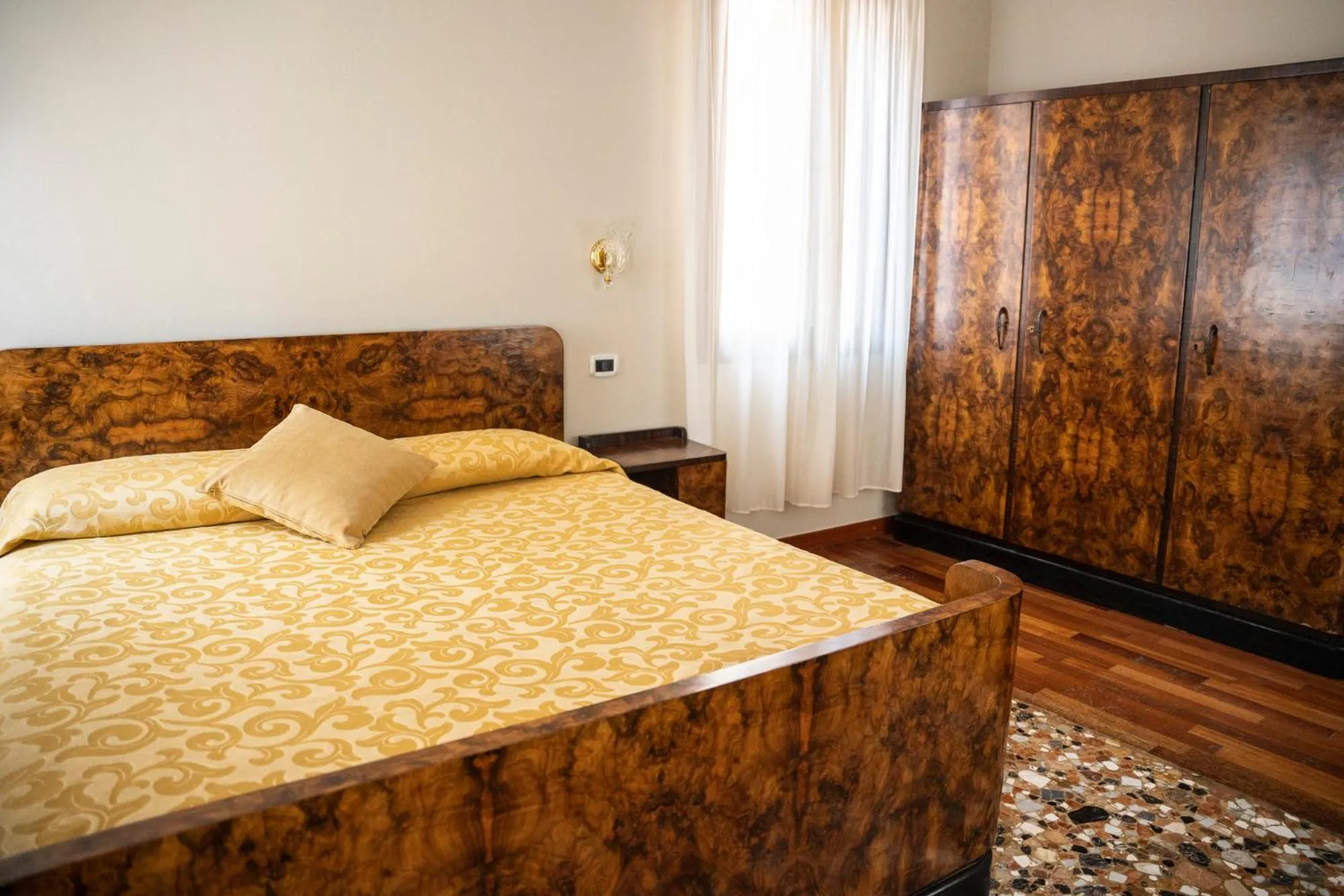 Photo of the whole room, Bed in Locanda Art Deco