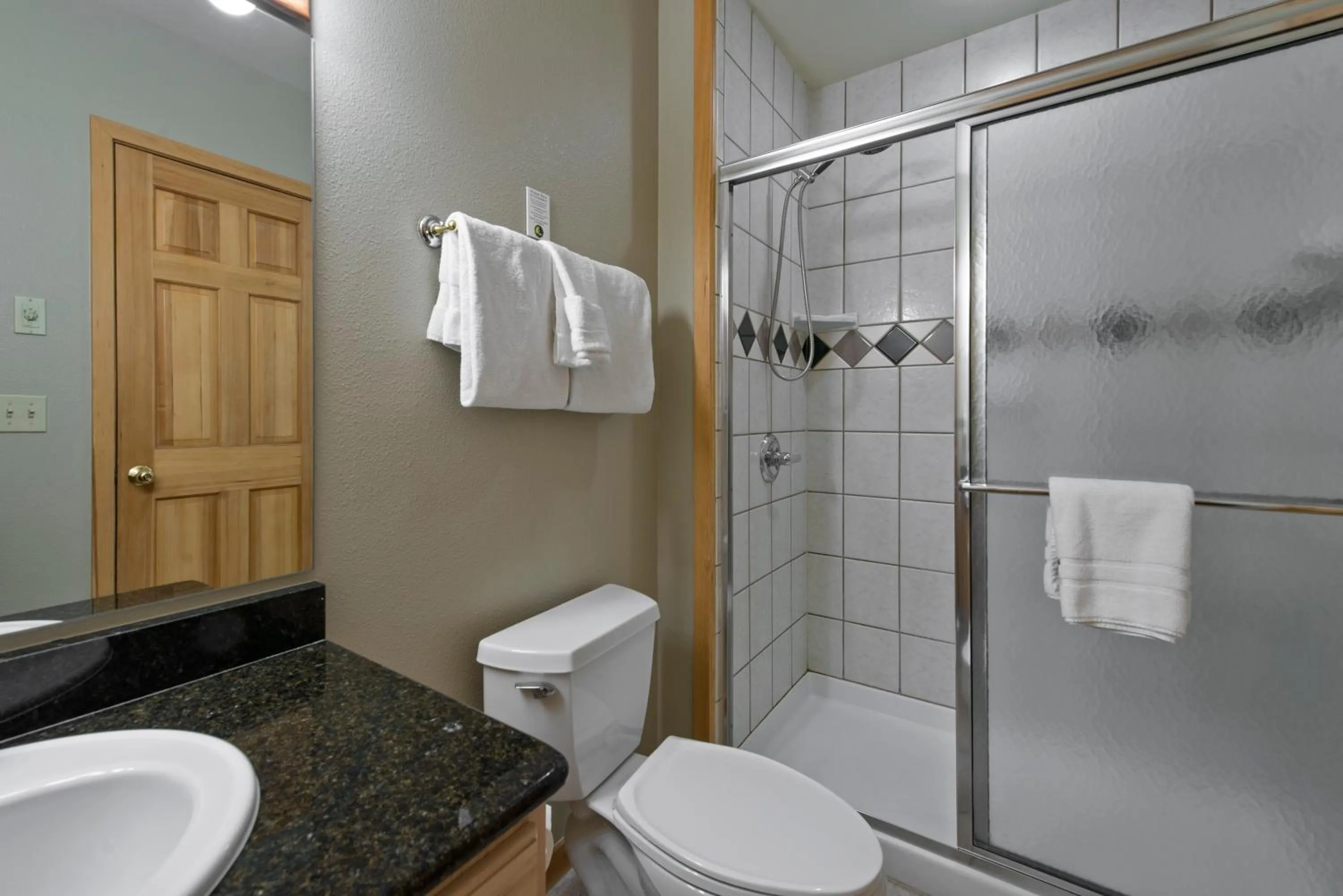 Bathroom in Grand Timber Lodge