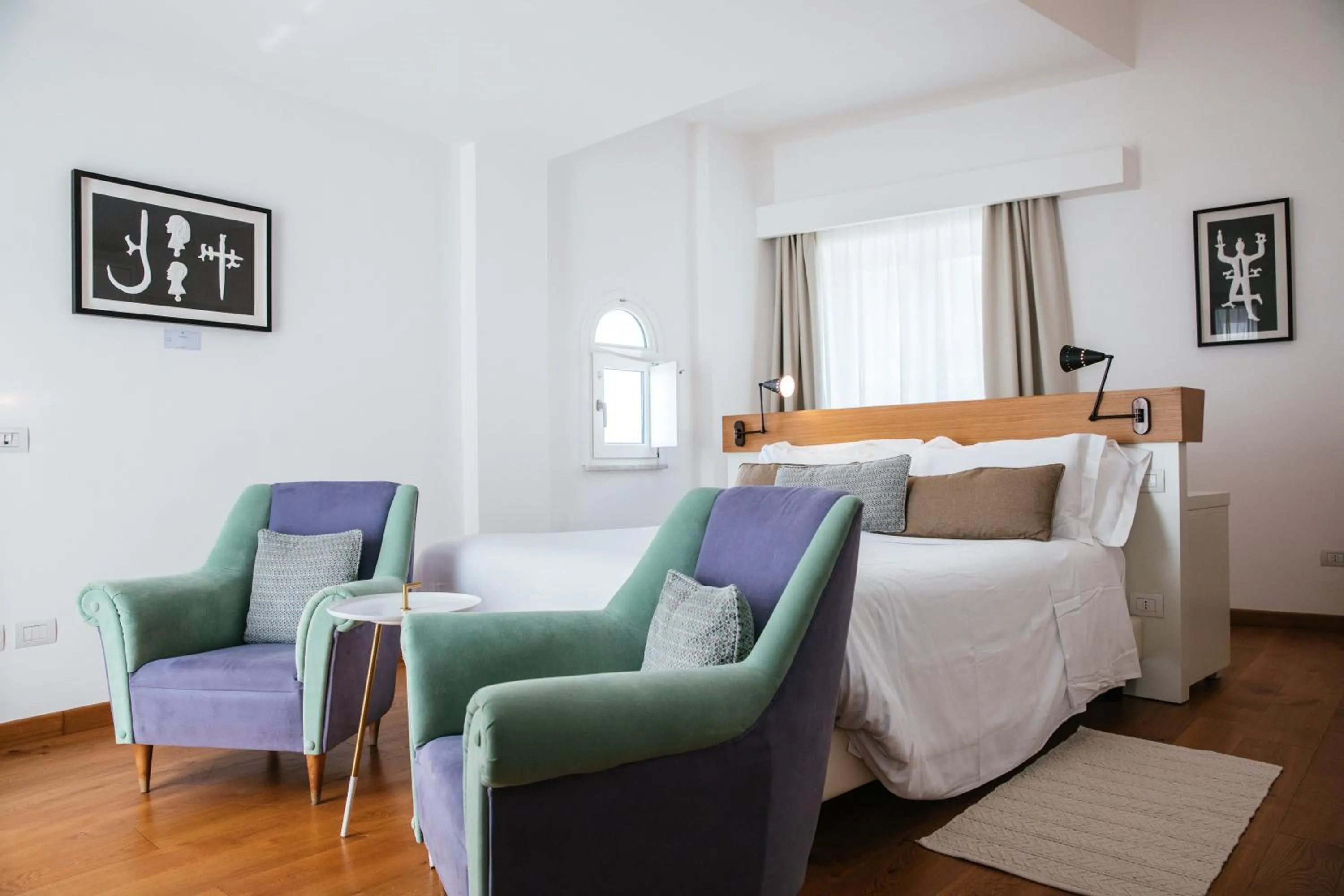 Decorative detail, Bed in Villa Fiorella Art Hotel