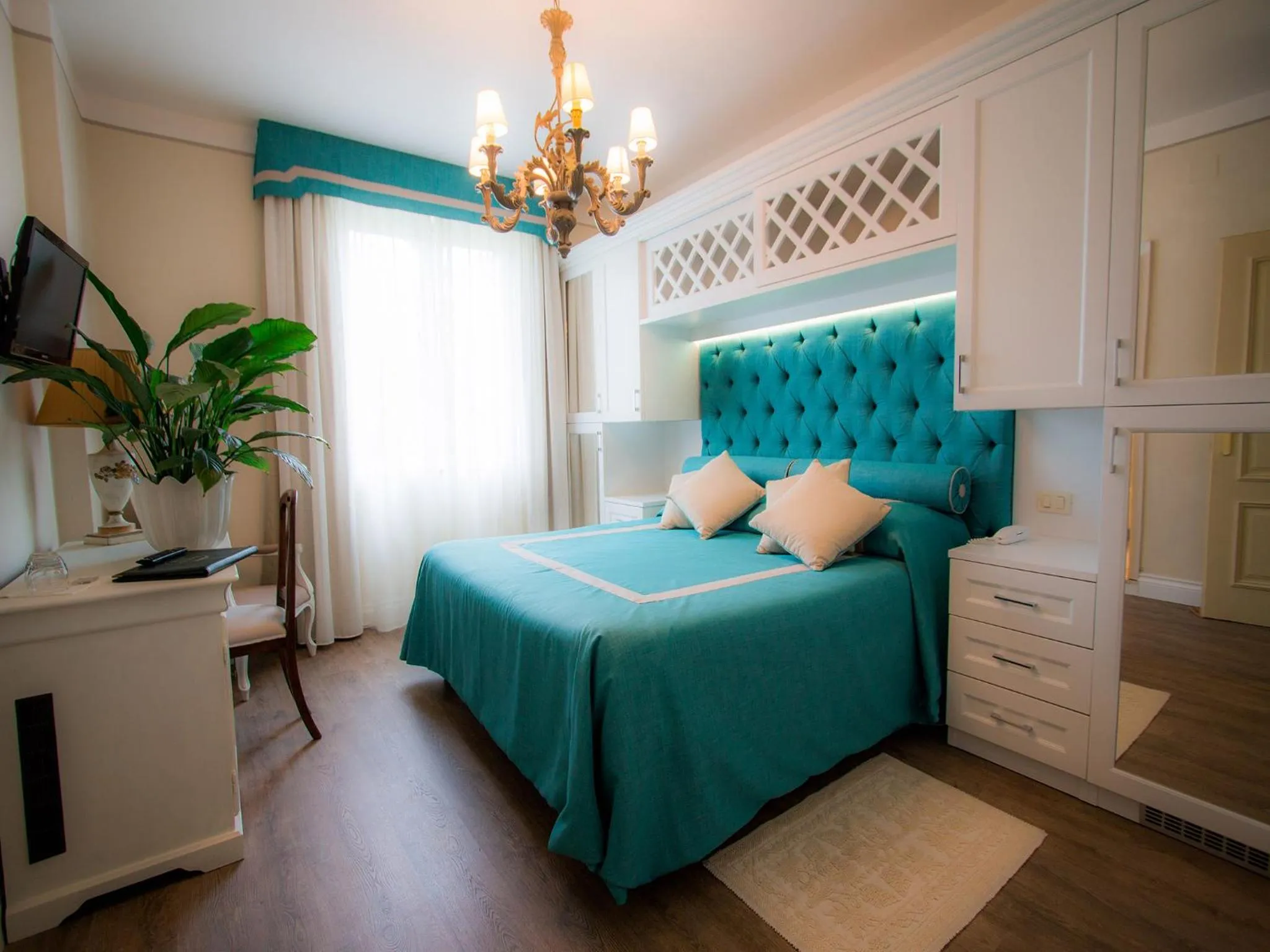 Photo of the whole room, Bed in Hotel Villa Maremonti