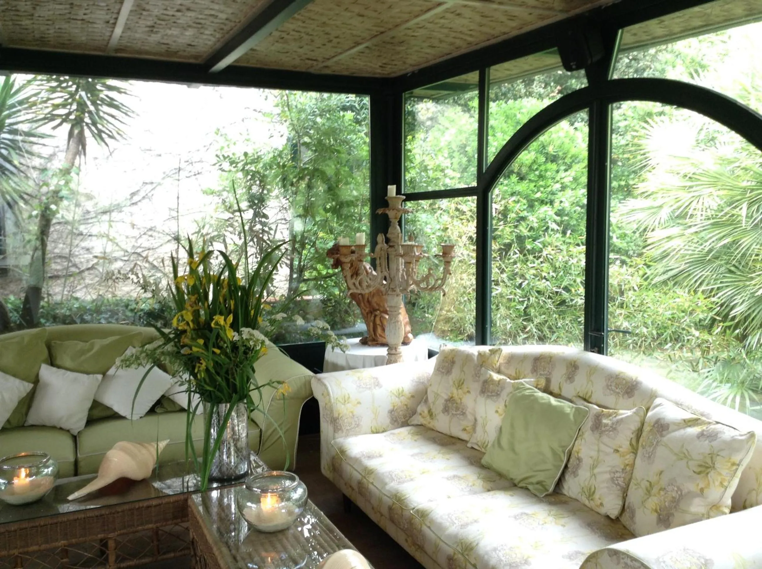 Decorative detail in Hotel Villa Maremonti