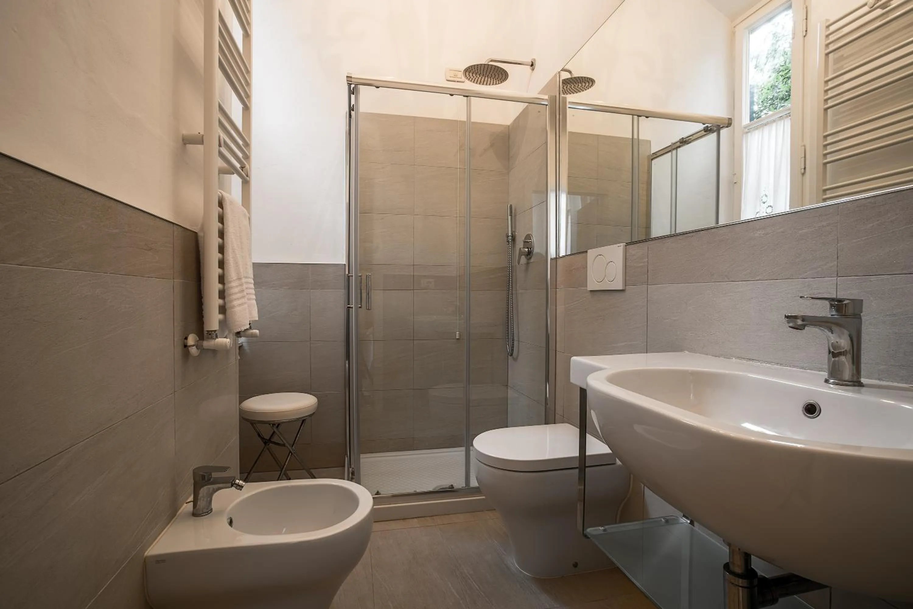 Bathroom in Hotel Villa Maremonti