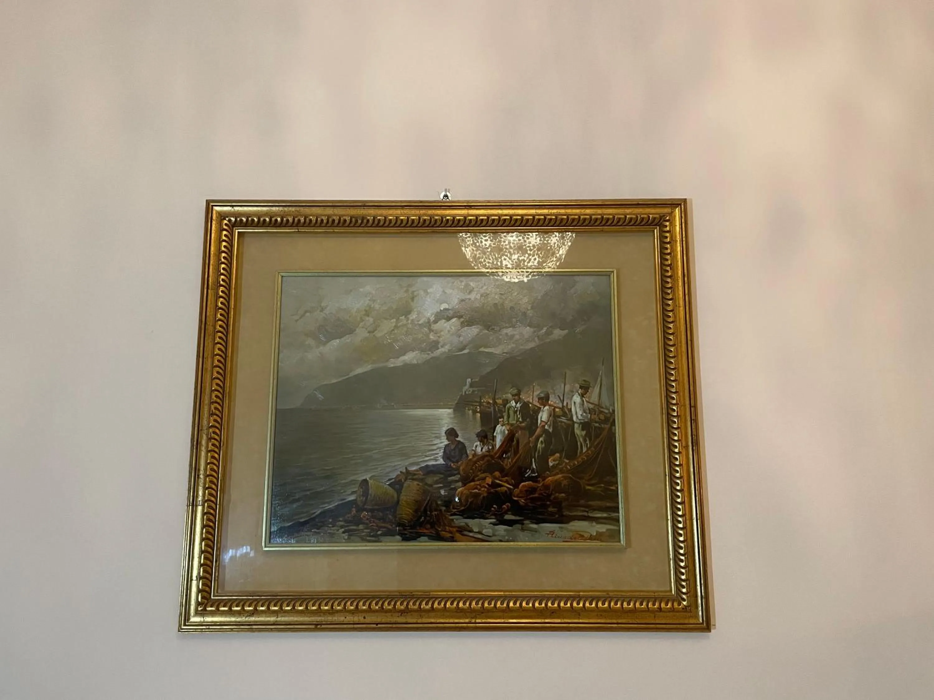 Decorative detail in Paradise Suites - Brignole Station - Best Price Rooms - ALWAYS OPEN