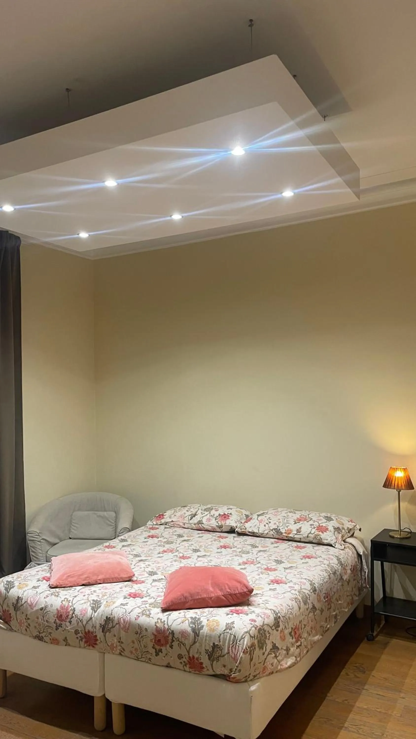 Bed in Paradise Suites - Brignole Station - Best Price Rooms - ALWAYS OPEN