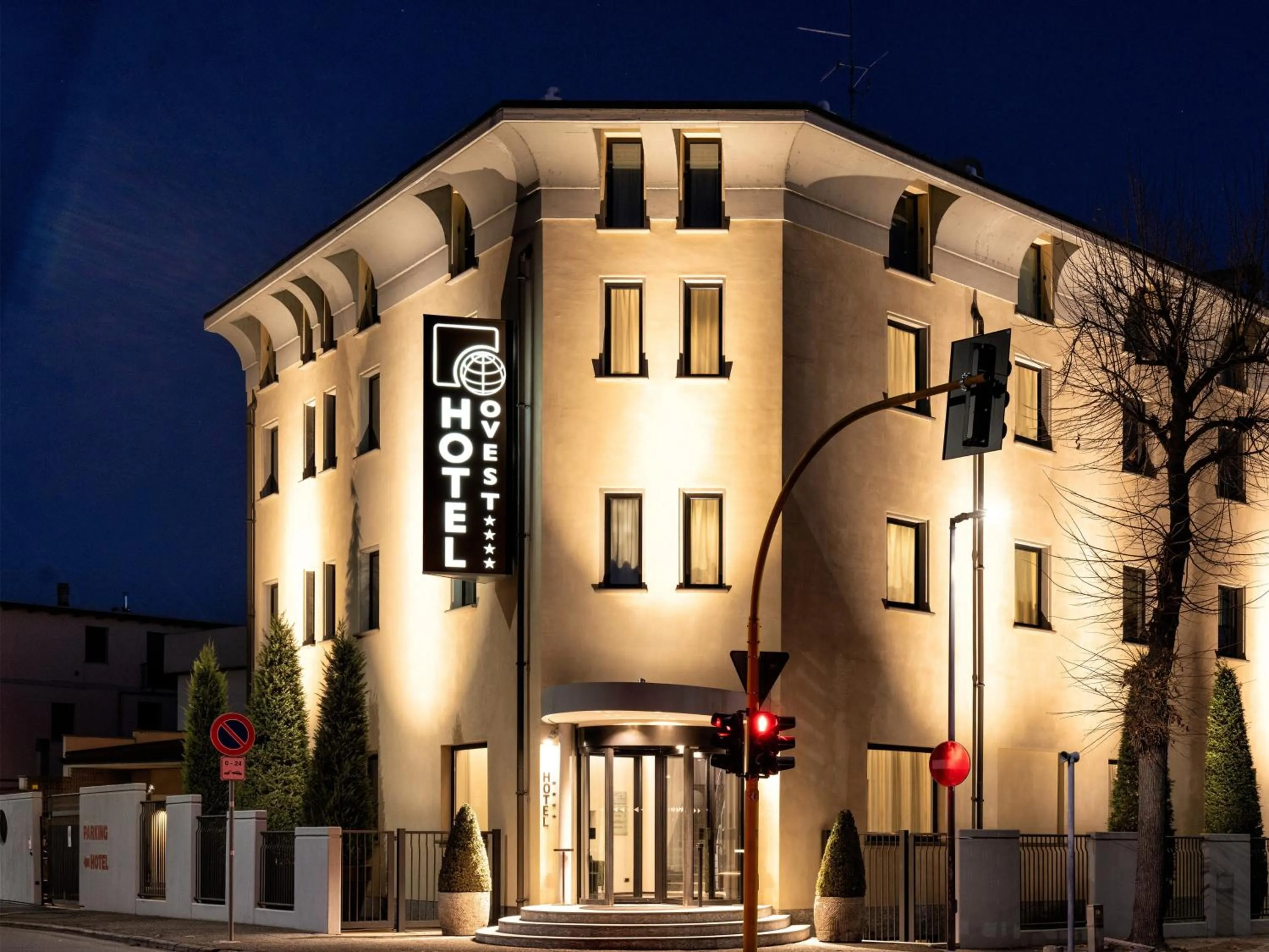 Property building in Hotel Ovest