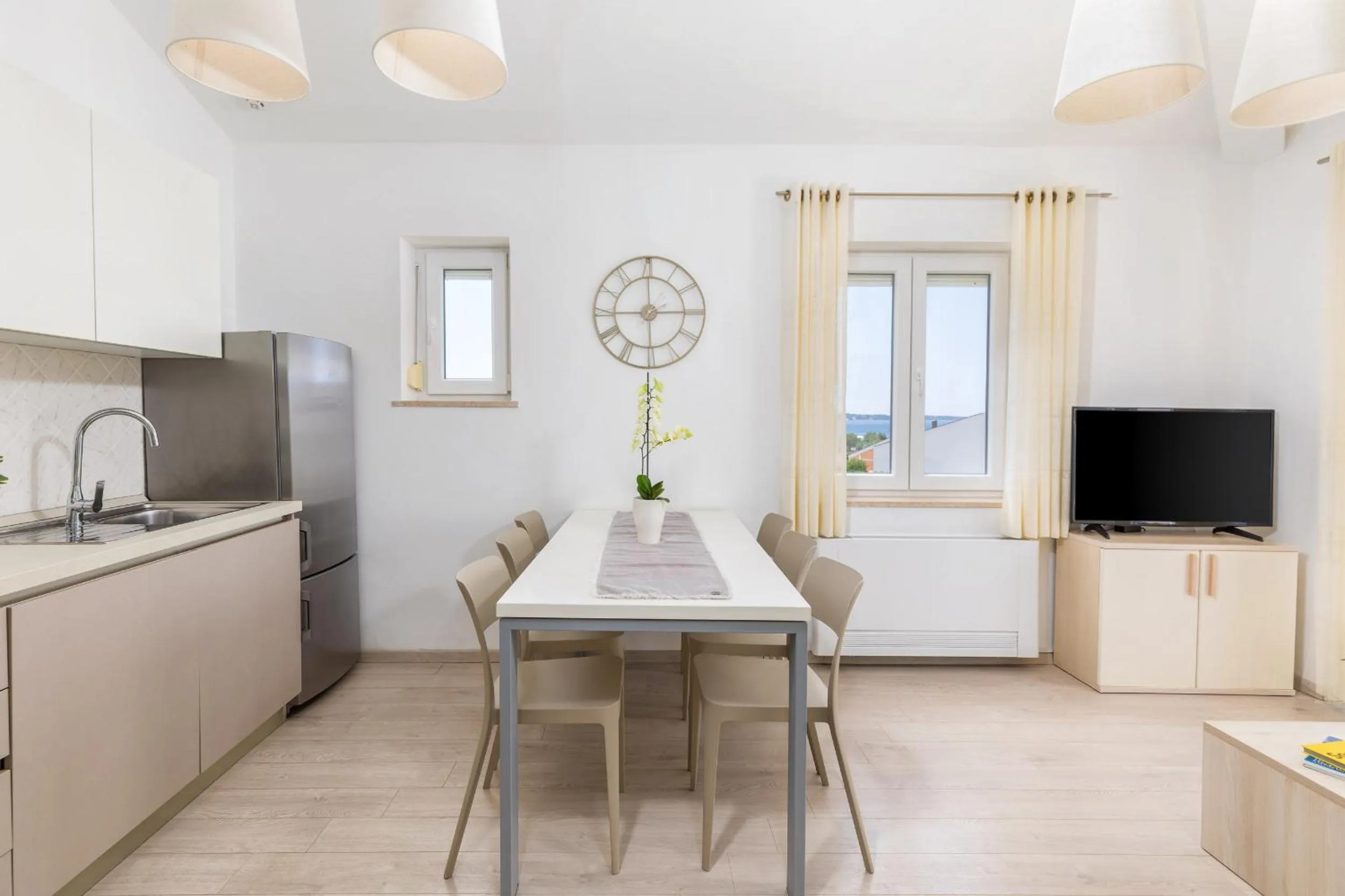 TV and multimedia in Apartments Villa Nina