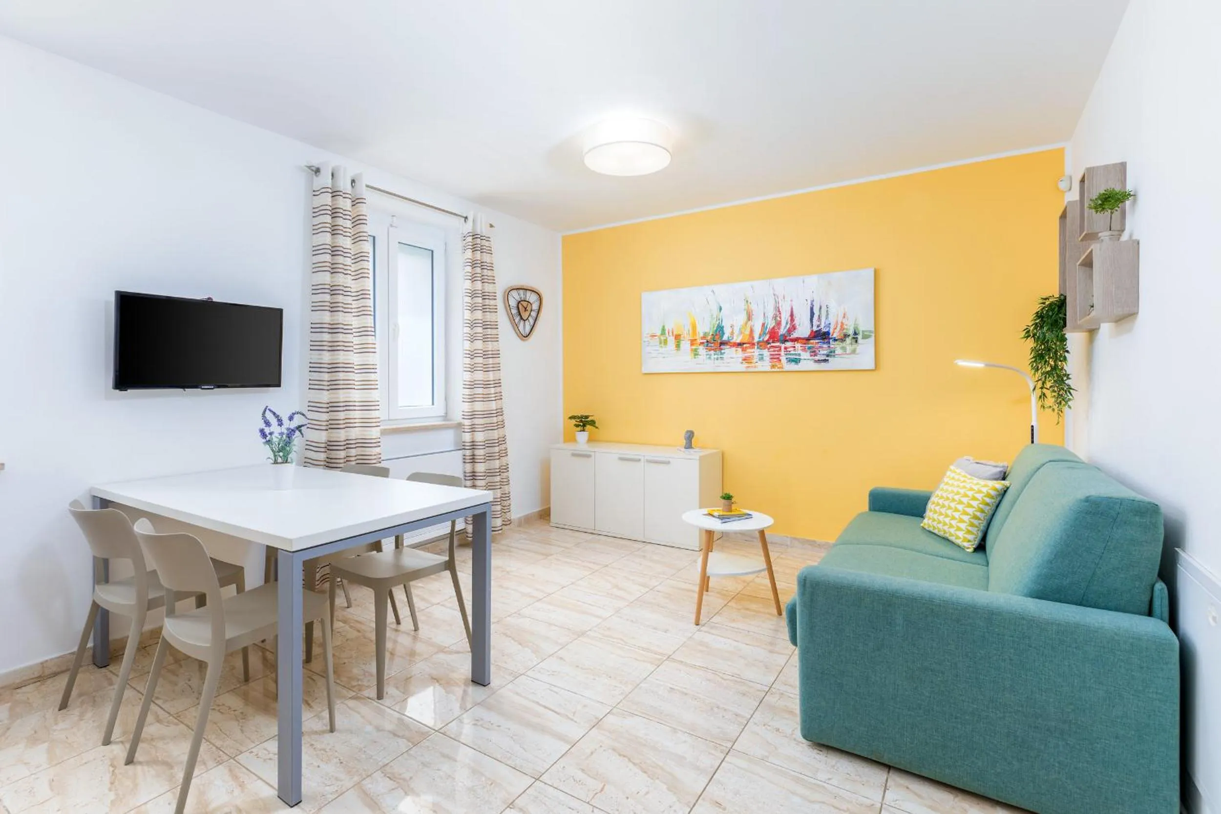 TV and multimedia in Apartments Villa Nina