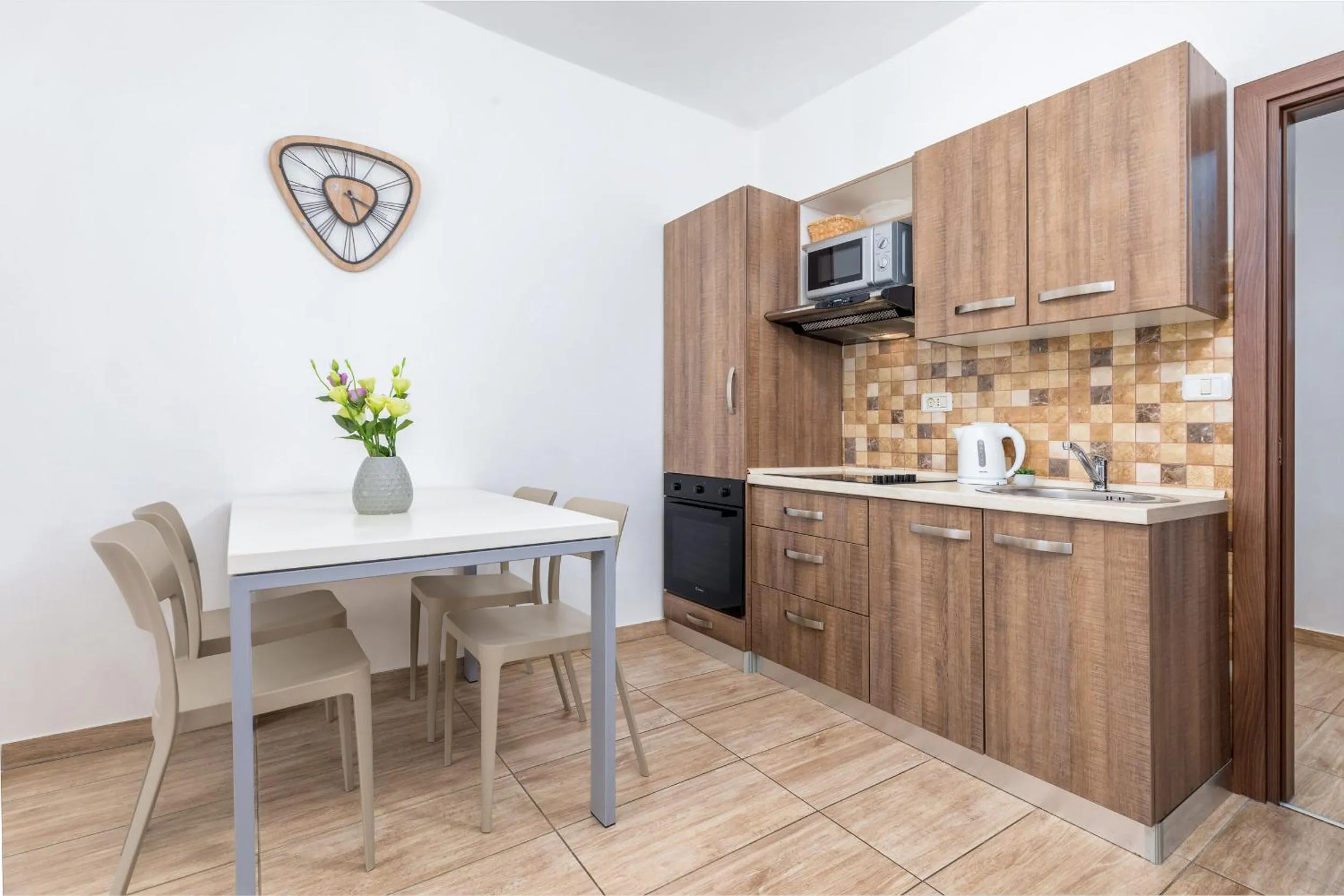 Coffee/tea facilities in Apartments Villa Nina