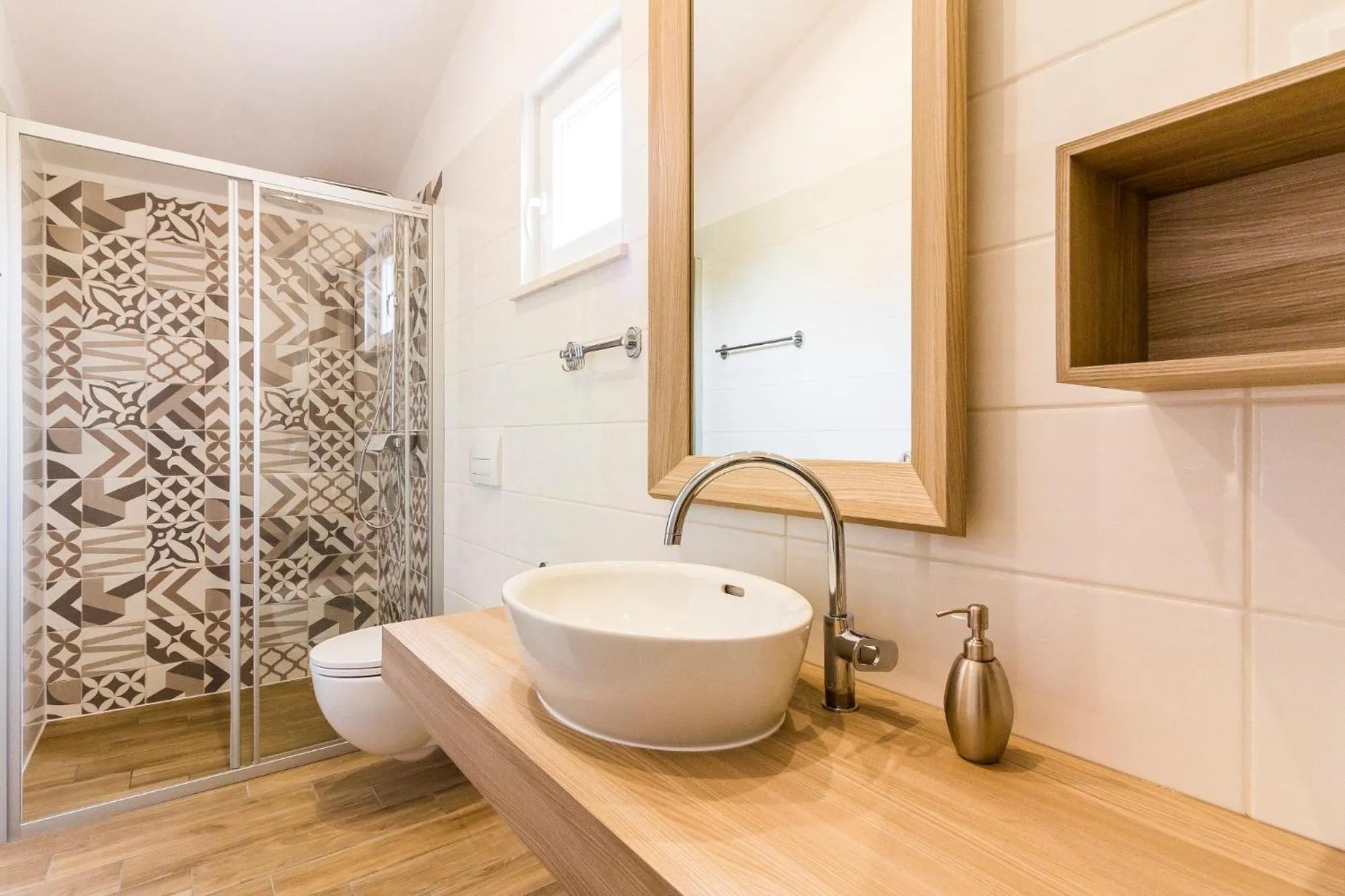 Shower in Apartments Villa Nina