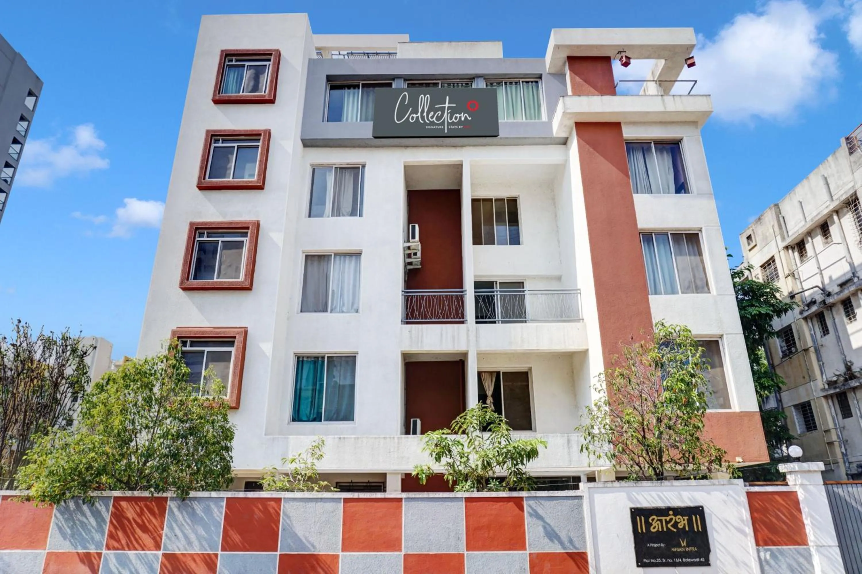 Facade/entrance in Super Aarambh Exotica