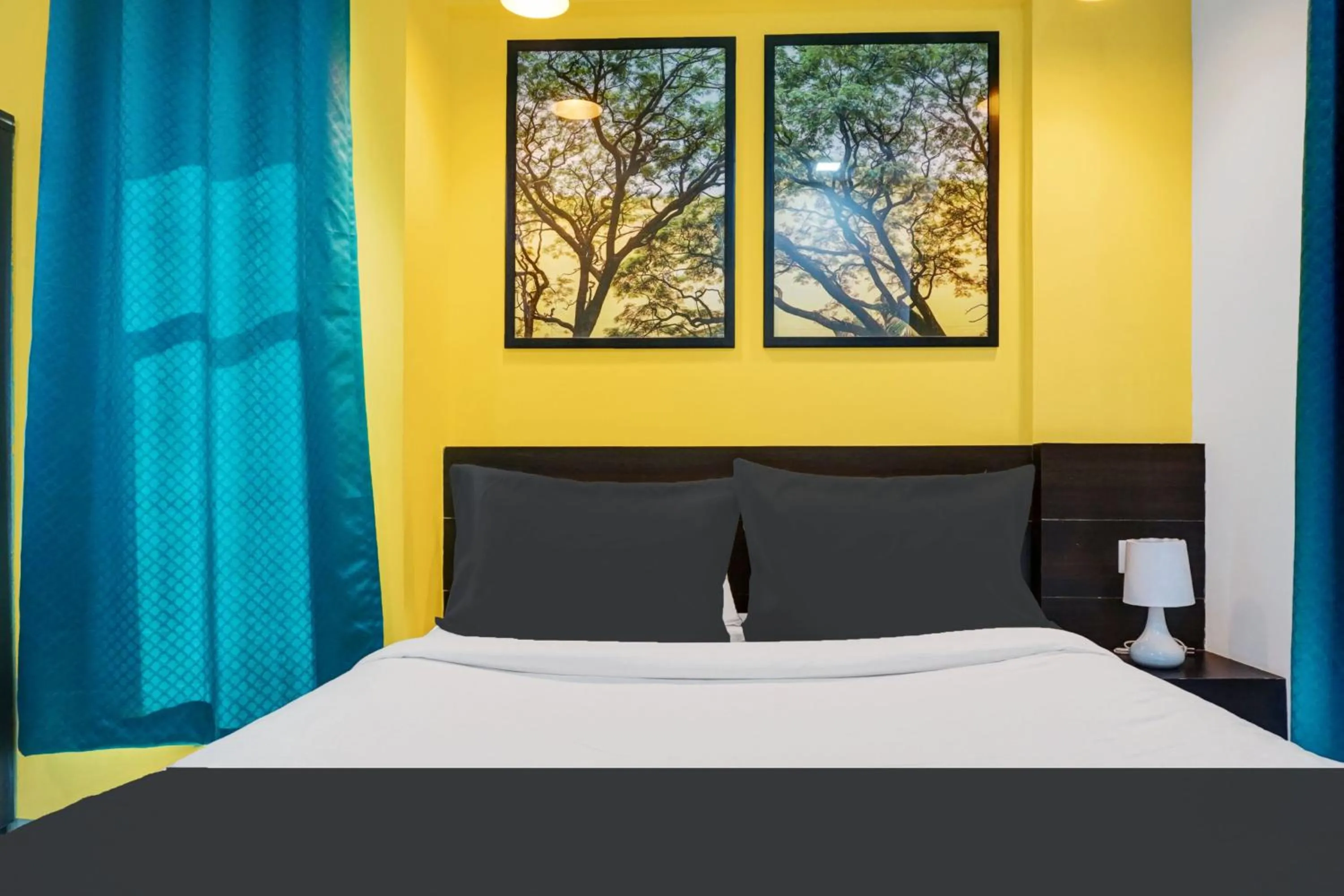 Bedroom, Bed in Super Aarambh Exotica