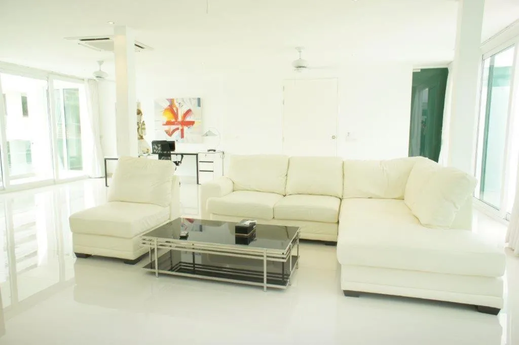 Seating area in Siam Palm Residence