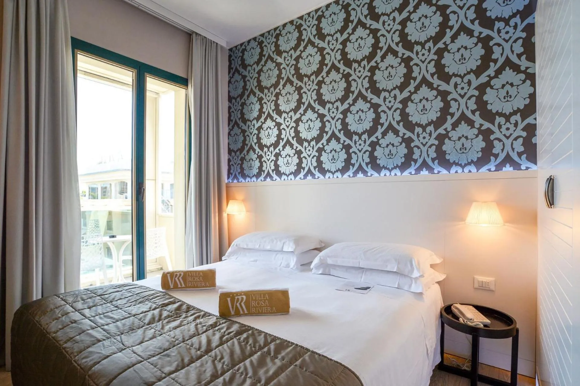 Bedroom, Bed in Hotel Villa Rosa Riviera