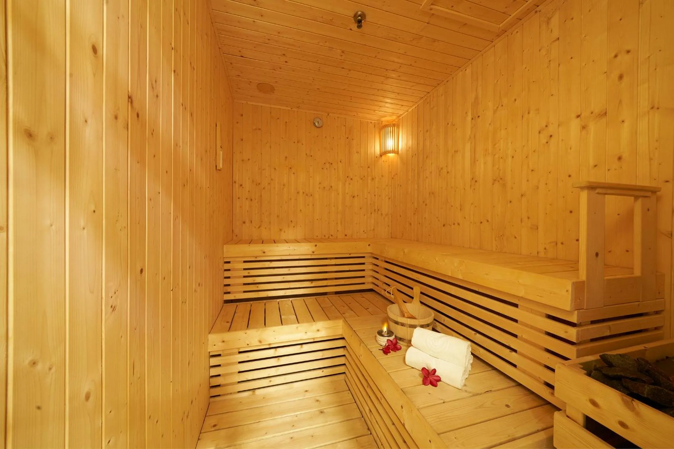 Sauna in Orchard Grand Court