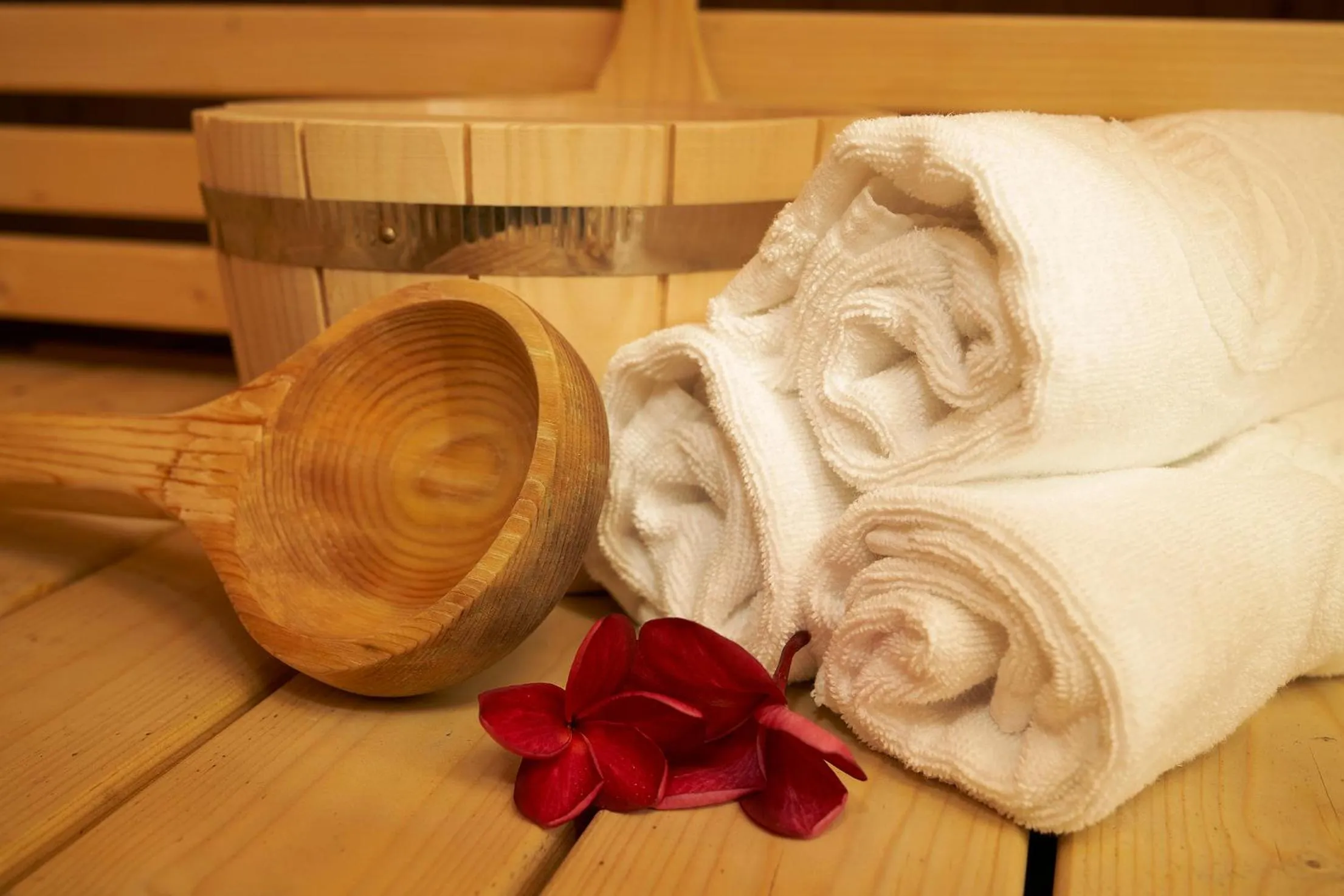 Sauna in Orchard Grand Court