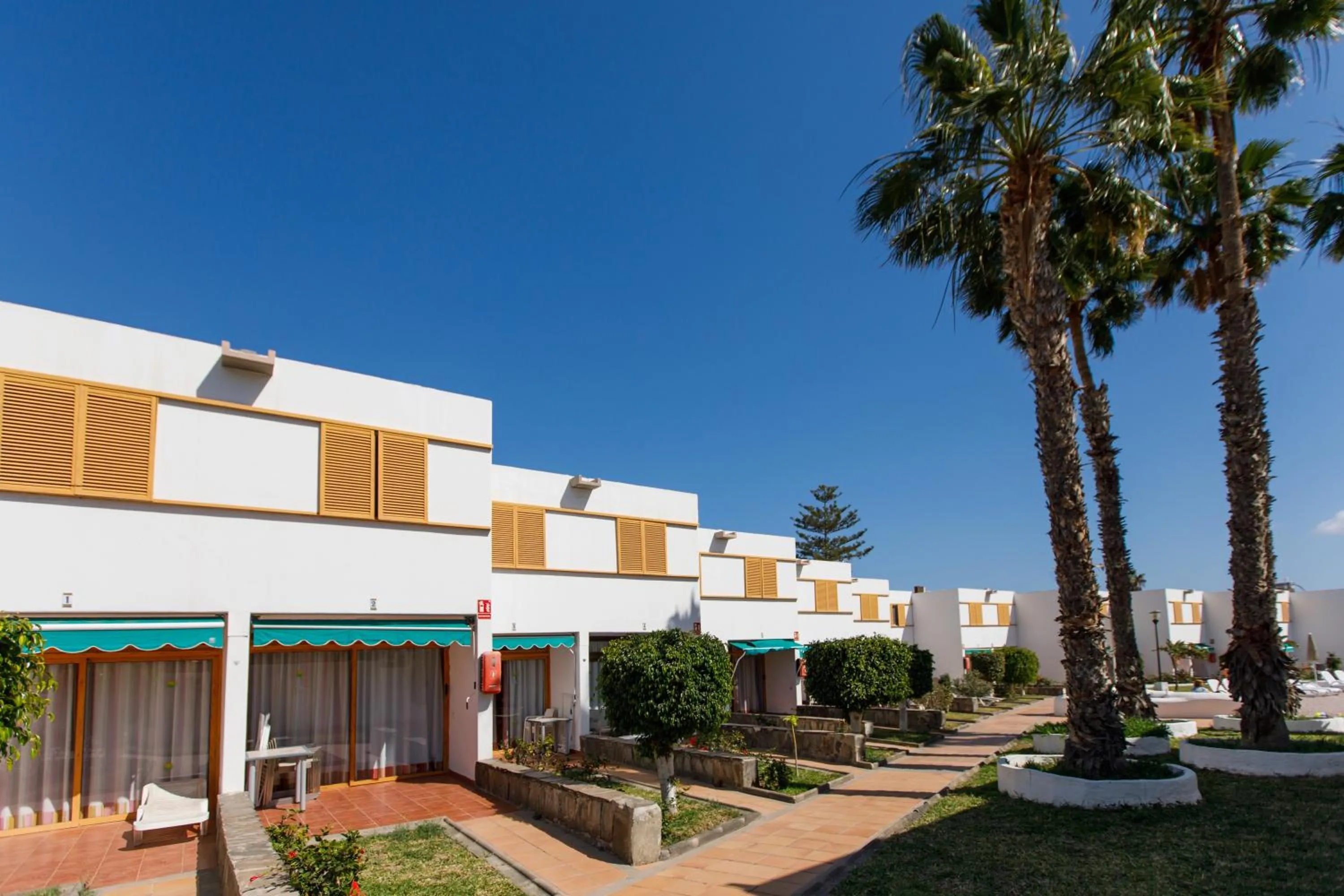 Property Building in Las Brisas