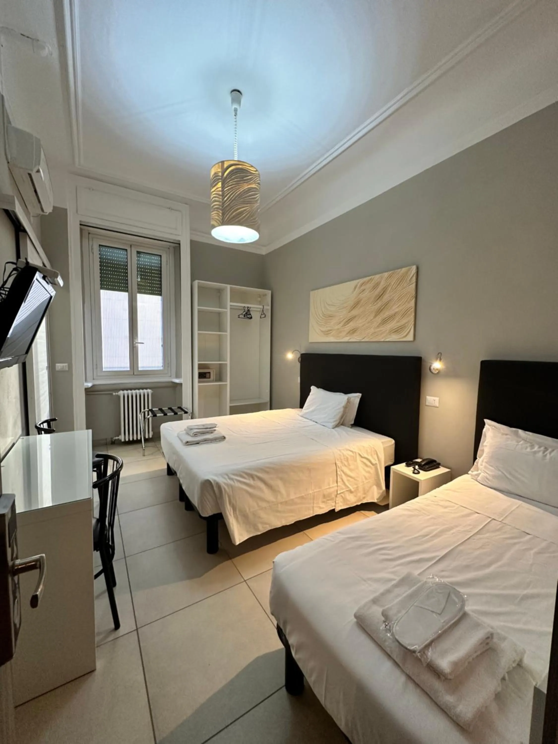 Bedroom, Bed in Hotel Bogart Milano