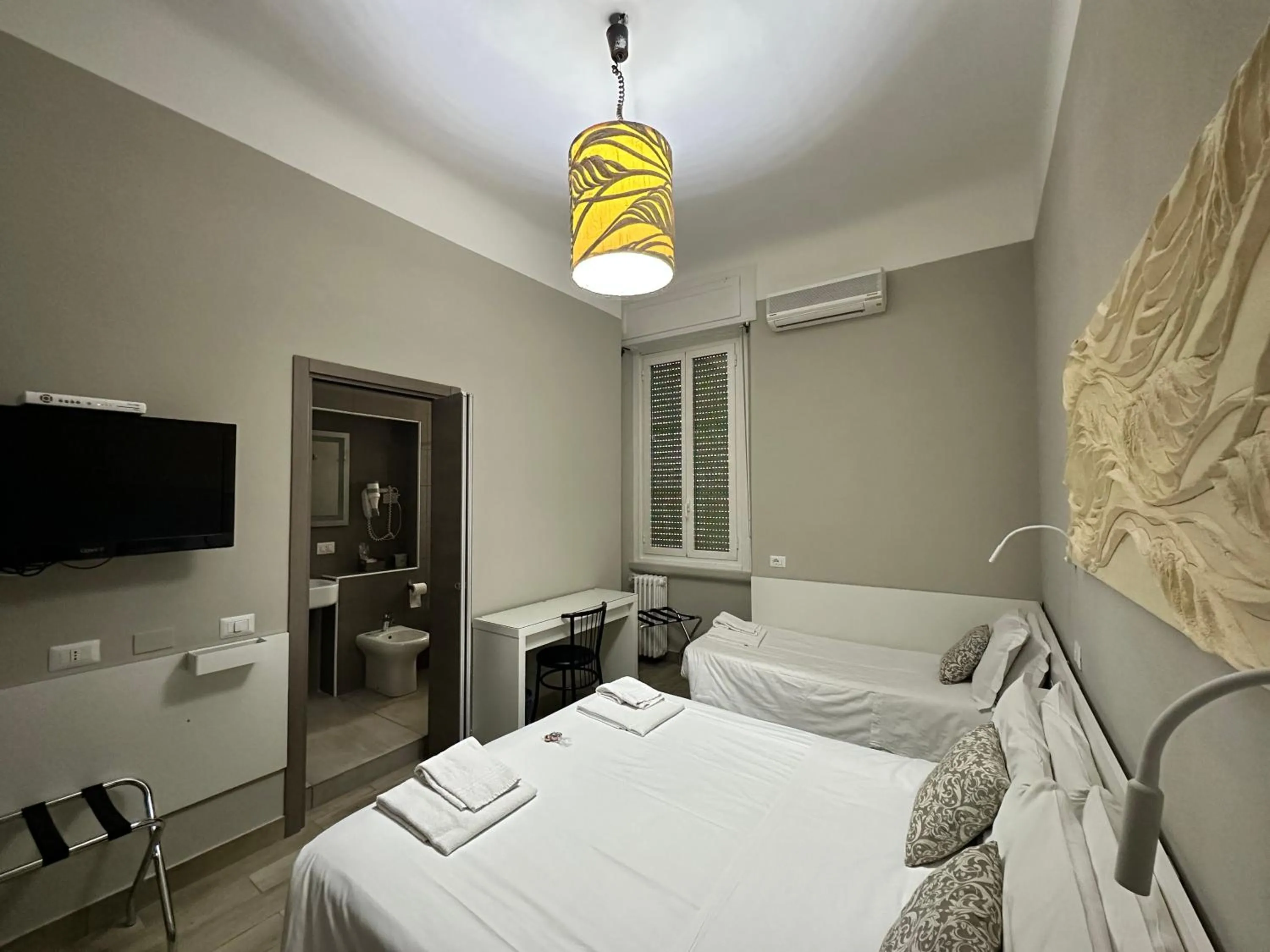 Bedroom, Bed in Hotel Bogart Milano