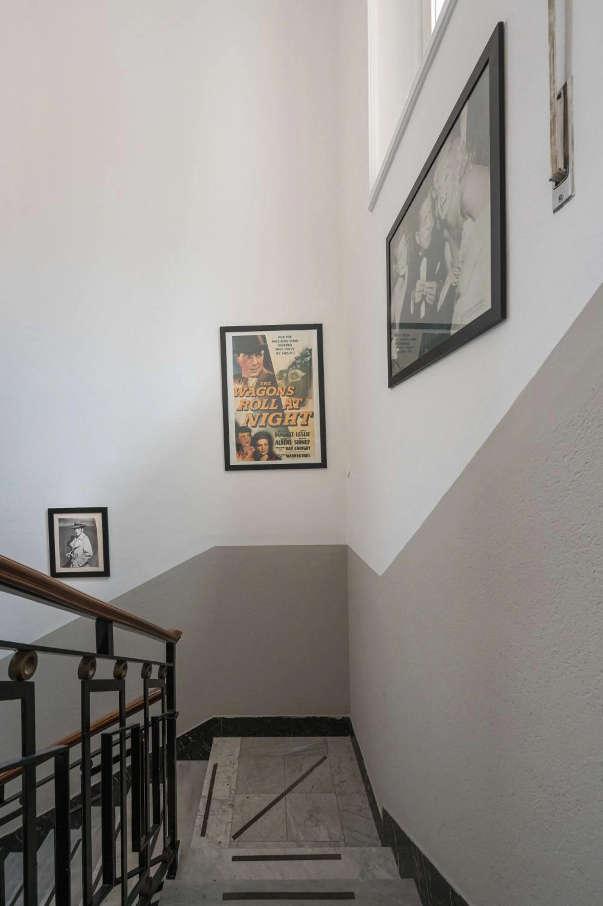 Seating area in Hotel Bogart Milano