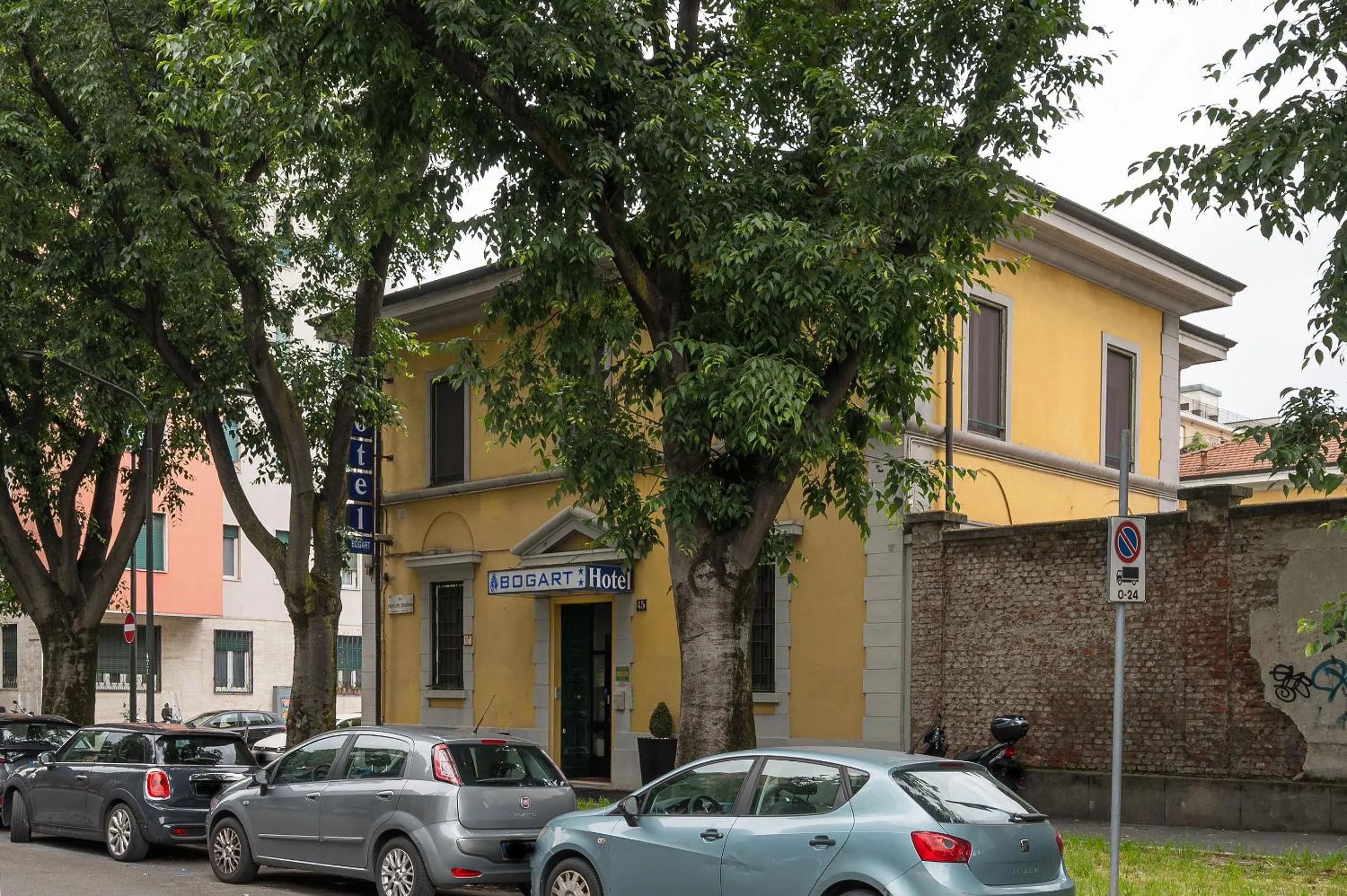 Property building in Hotel Bogart Milano