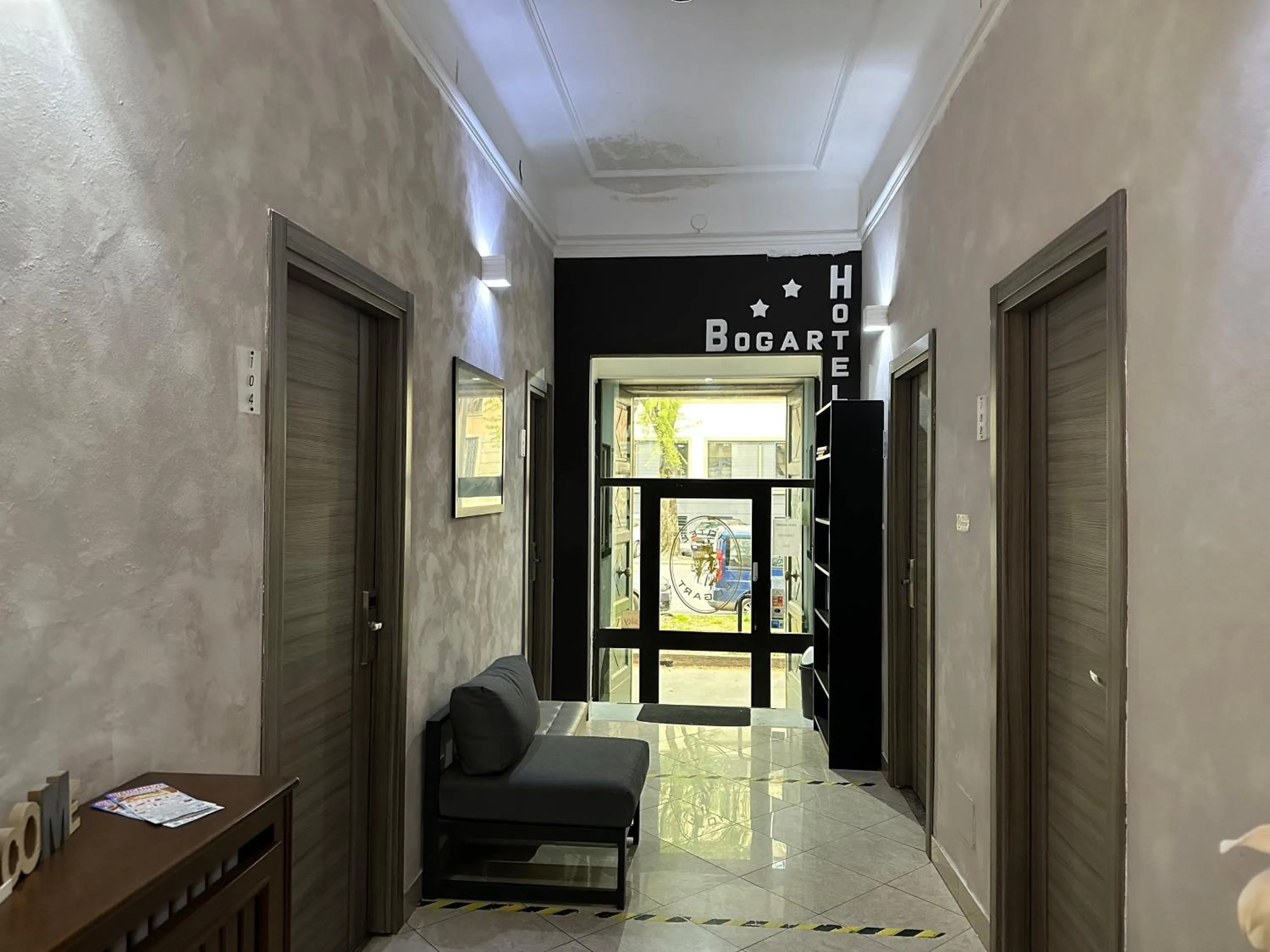 Facade/entrance in Hotel Bogart Milano