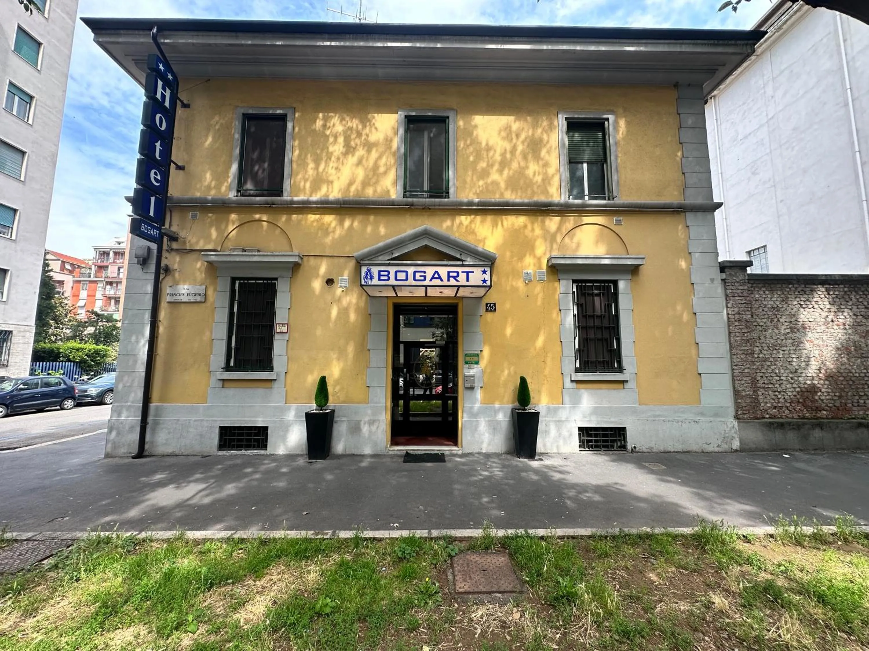 Property building in Hotel Bogart Milano