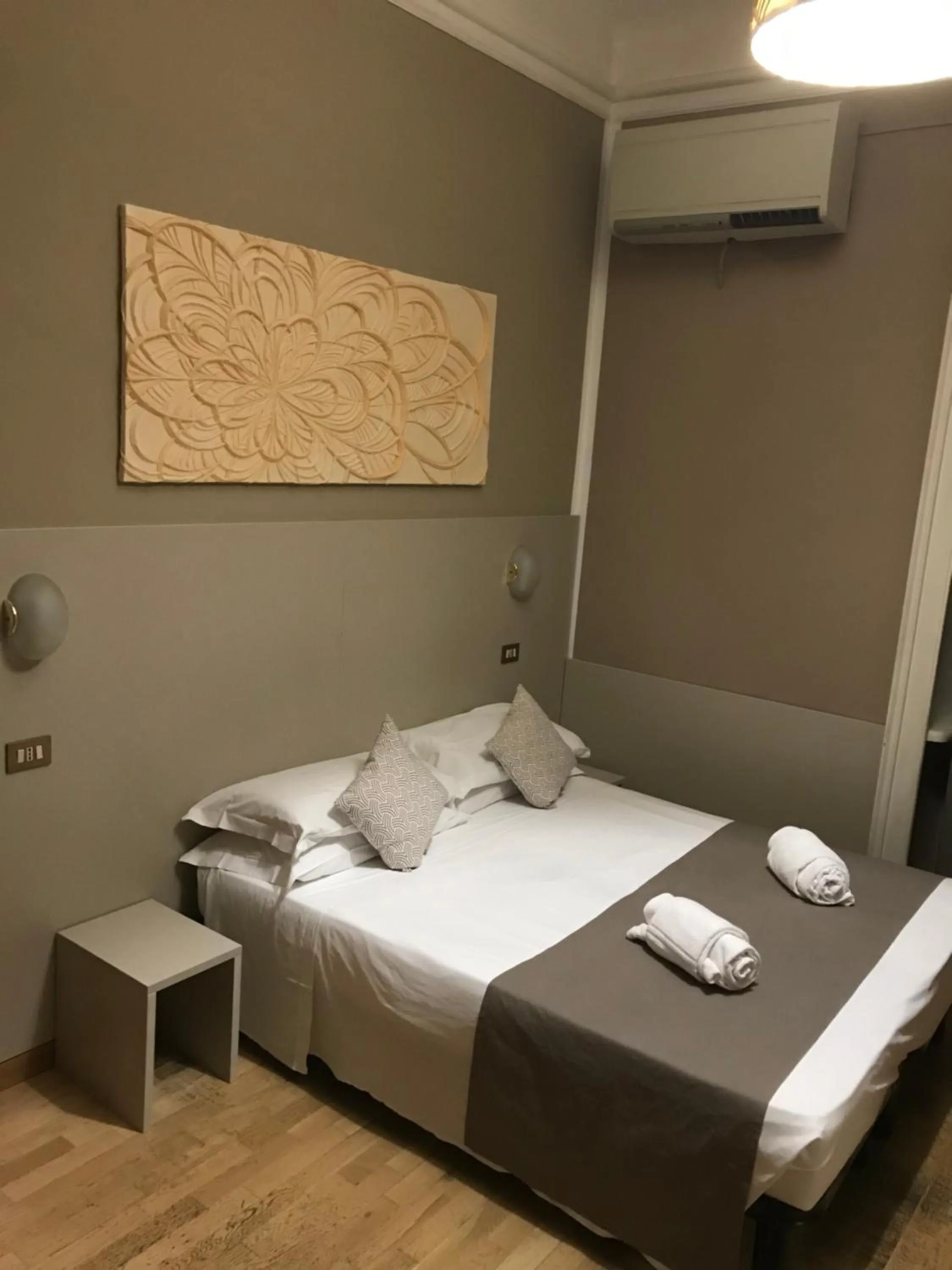 Bed in Hotel Bogart Milano