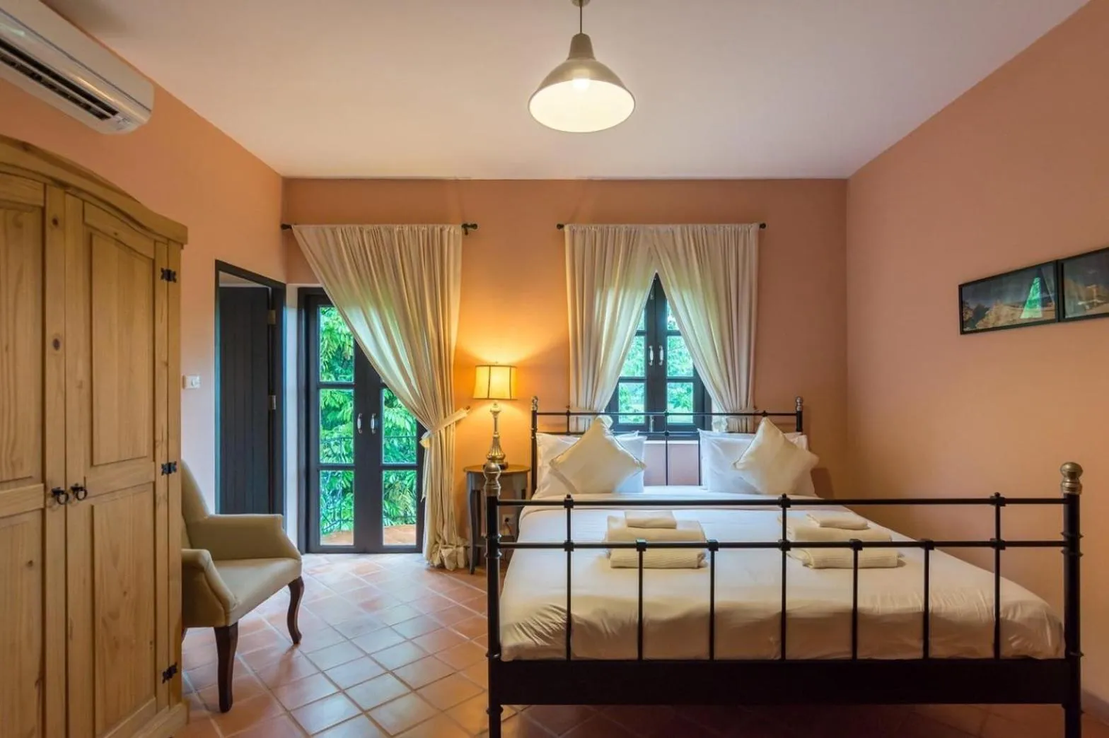 Bed in Villa Malinee Khao Yai 6 Bedrooms Italian Private Villa