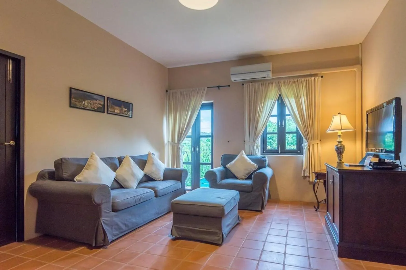 Villa Malinee Khao Yai 6 Bedrooms Italian Private Villa