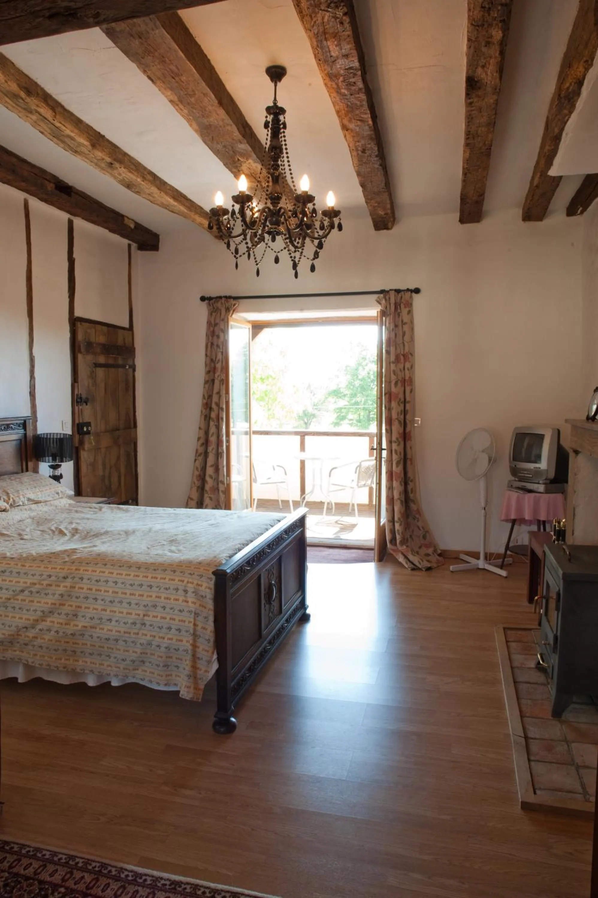 Photo of the whole room, Bed in L'Ancien Presbytère Chambres D'hote ou Gite